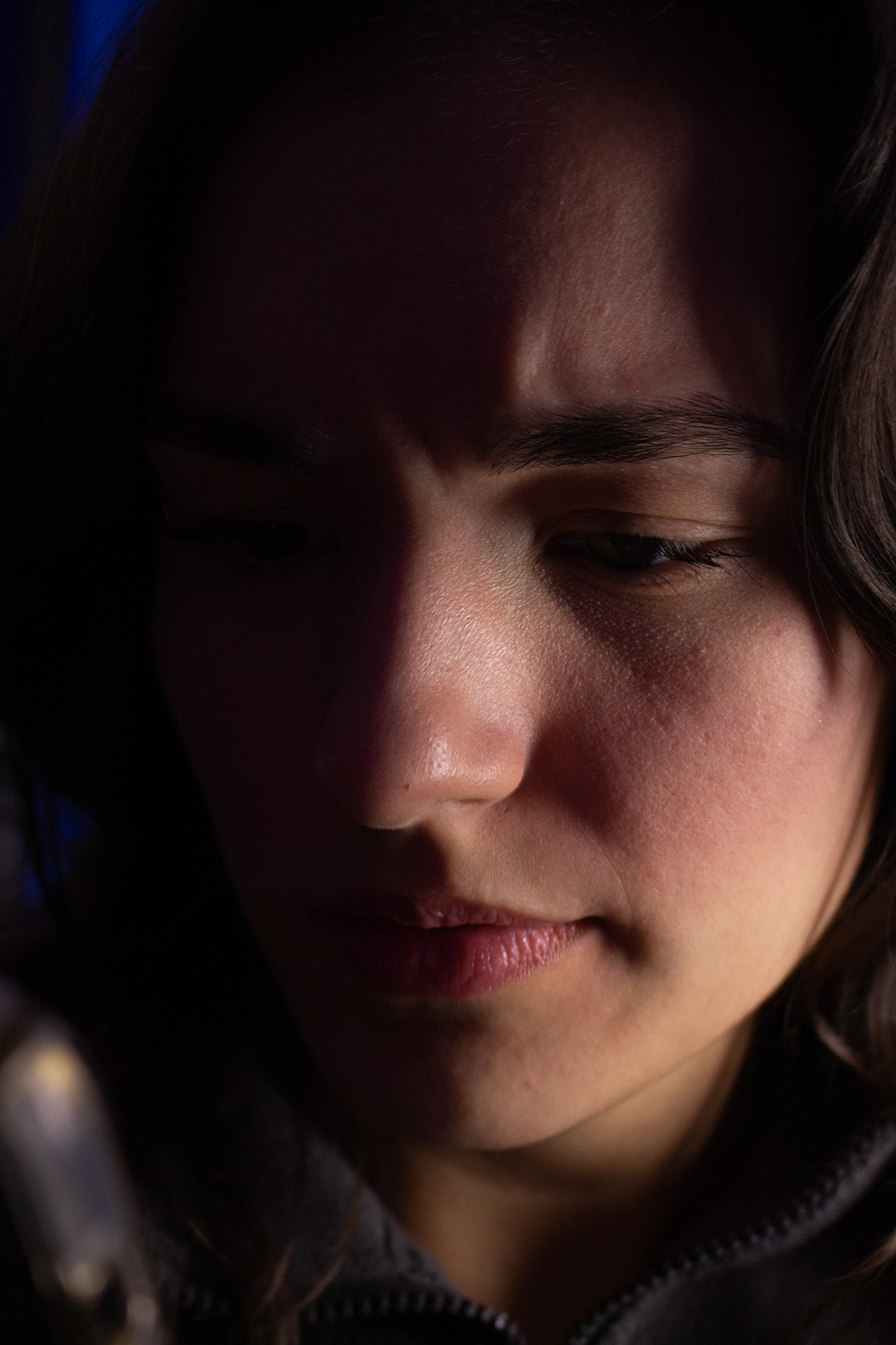 Jaylen Jackson is highly focused on perfectly executing every aspect of the audition that she is filming on Wednesday, Feb. 19, 2025. Jackson was rereading the instructions from the casting directors for the last time before submitting the audition tape. Photo/ Natalie VanDerWal