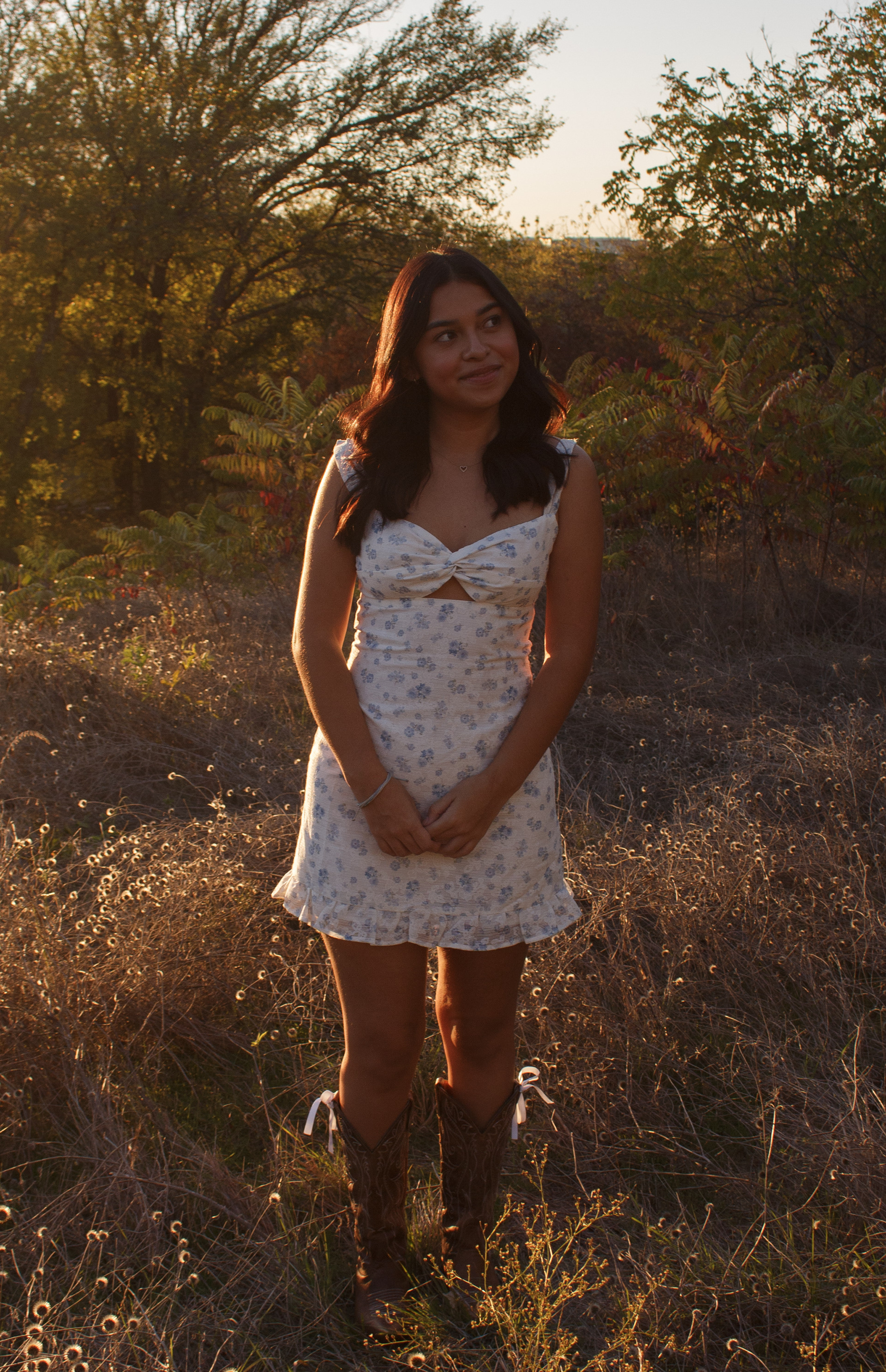 Gabriela Alaniz, a senior at Memorial High School in Frisco, Texas, poses for her senior portrait session in Arbor Hills Nature Preserve on Nov. 10, 2024. Photo/ Natalie VanDerWal