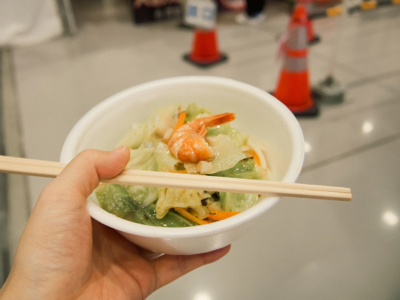 会場で食べたうどん