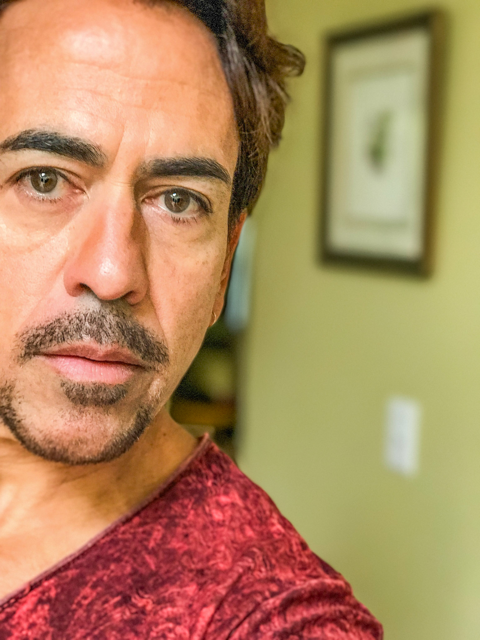 If I had a dime for every time someone said I look like Robert Downey Jr. I would have enough money to put on a one man show.