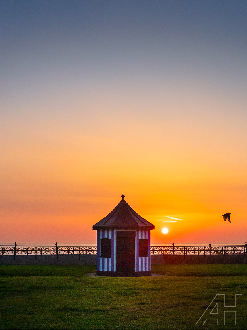 Kiosk Sunrise