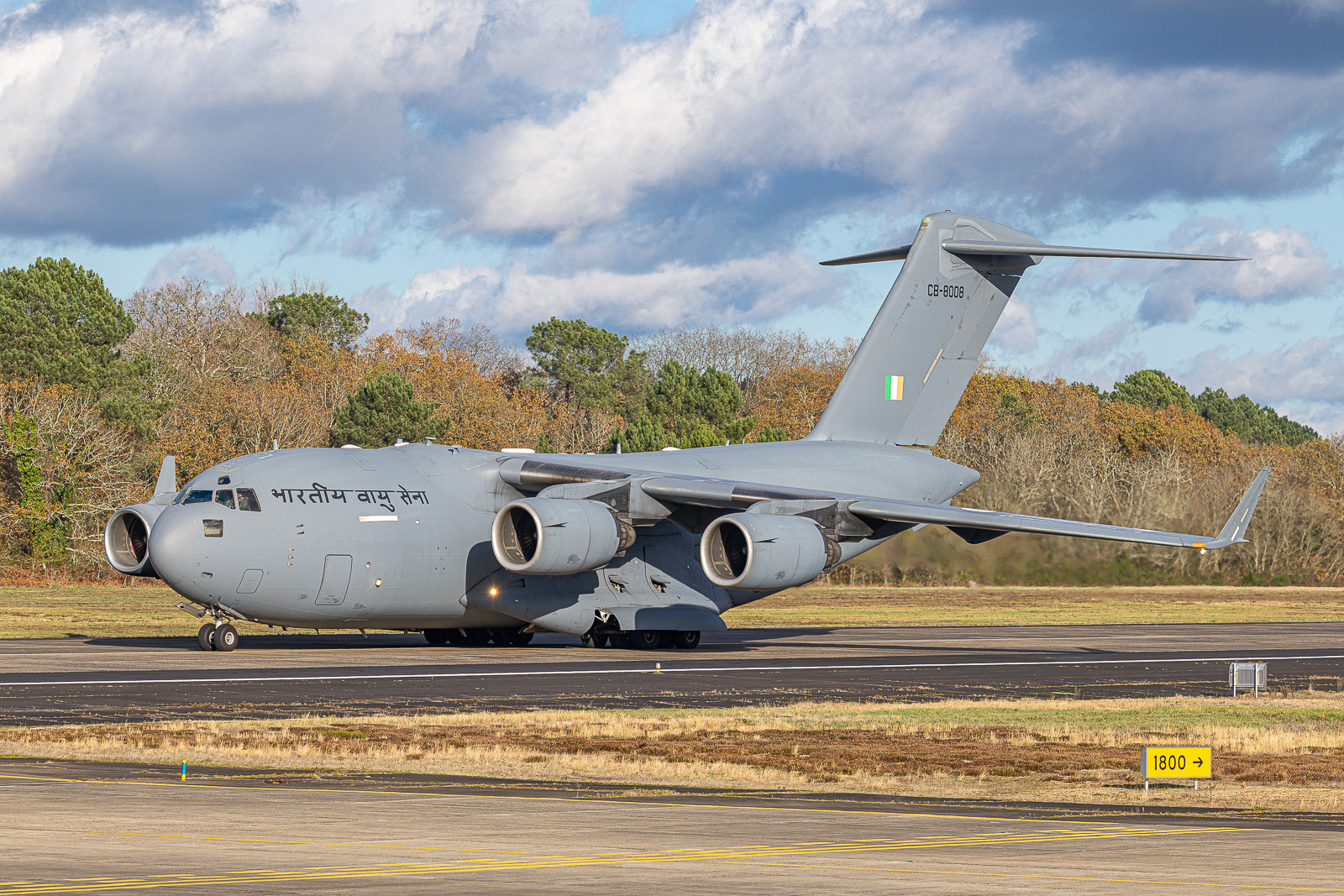 C-17A Globemaster III / CB-8008