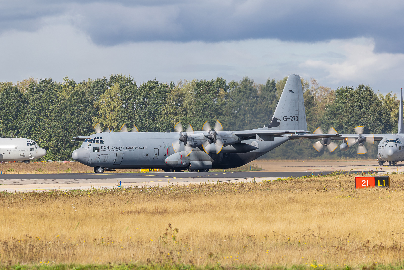 C-130H30 Hercules / G-273