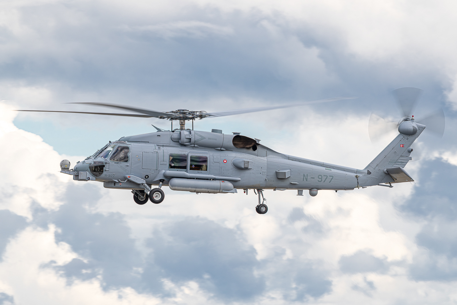 MH-60R Seakawk / N-977