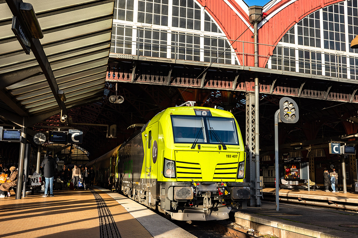 Vectron B18 in Denmark / Alpha Trains