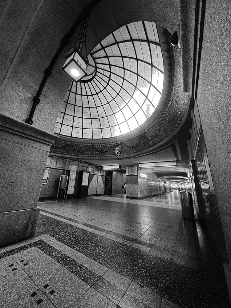 Black and white photograph of Heidelberger Platz - Berlin - Germany