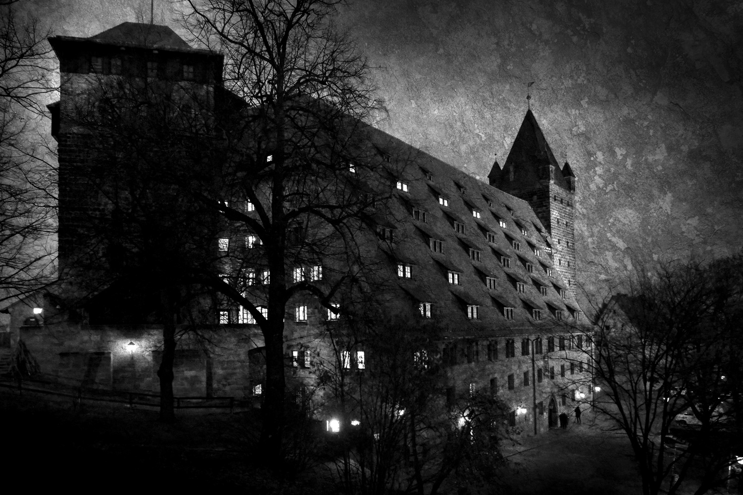 Black and white photograph at night ofThe Old Hostel - Nurenburg - Germany