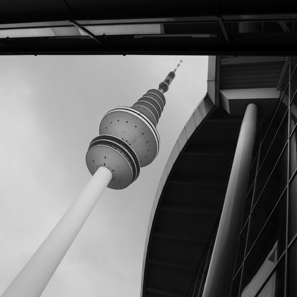 Black and white photograph by Mark Robert Davey showing the Fernsehturm - Hamburg.