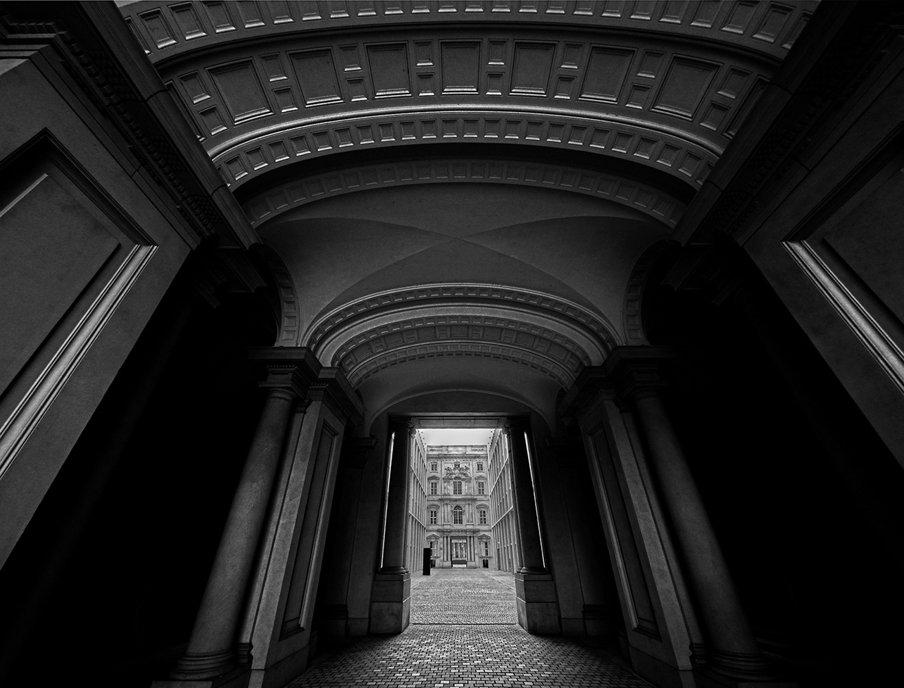 Black and white photograph of the entrance to the FORO Humboldt- Berlin - Germany