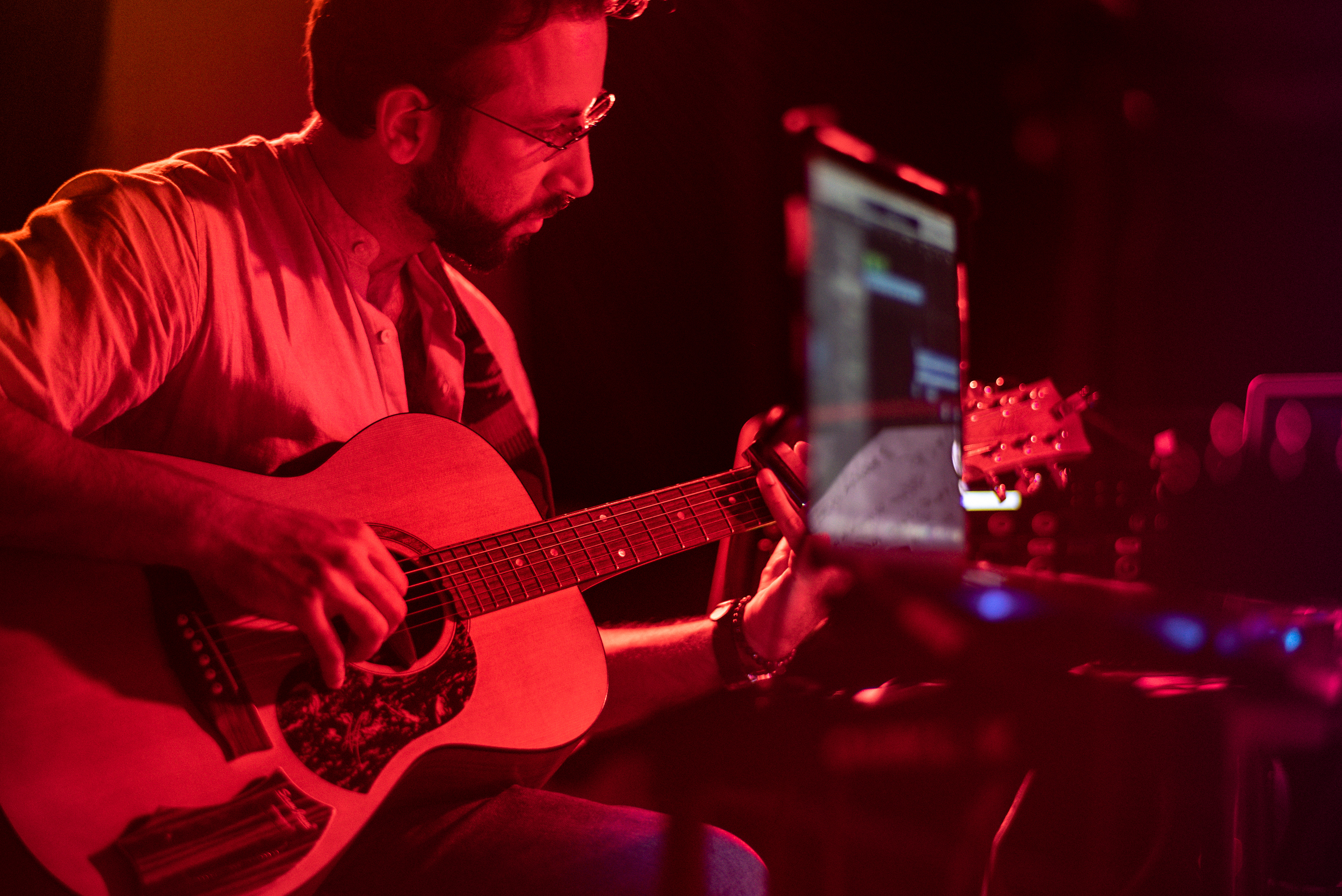 Rocanrolla Photo - Macalevi