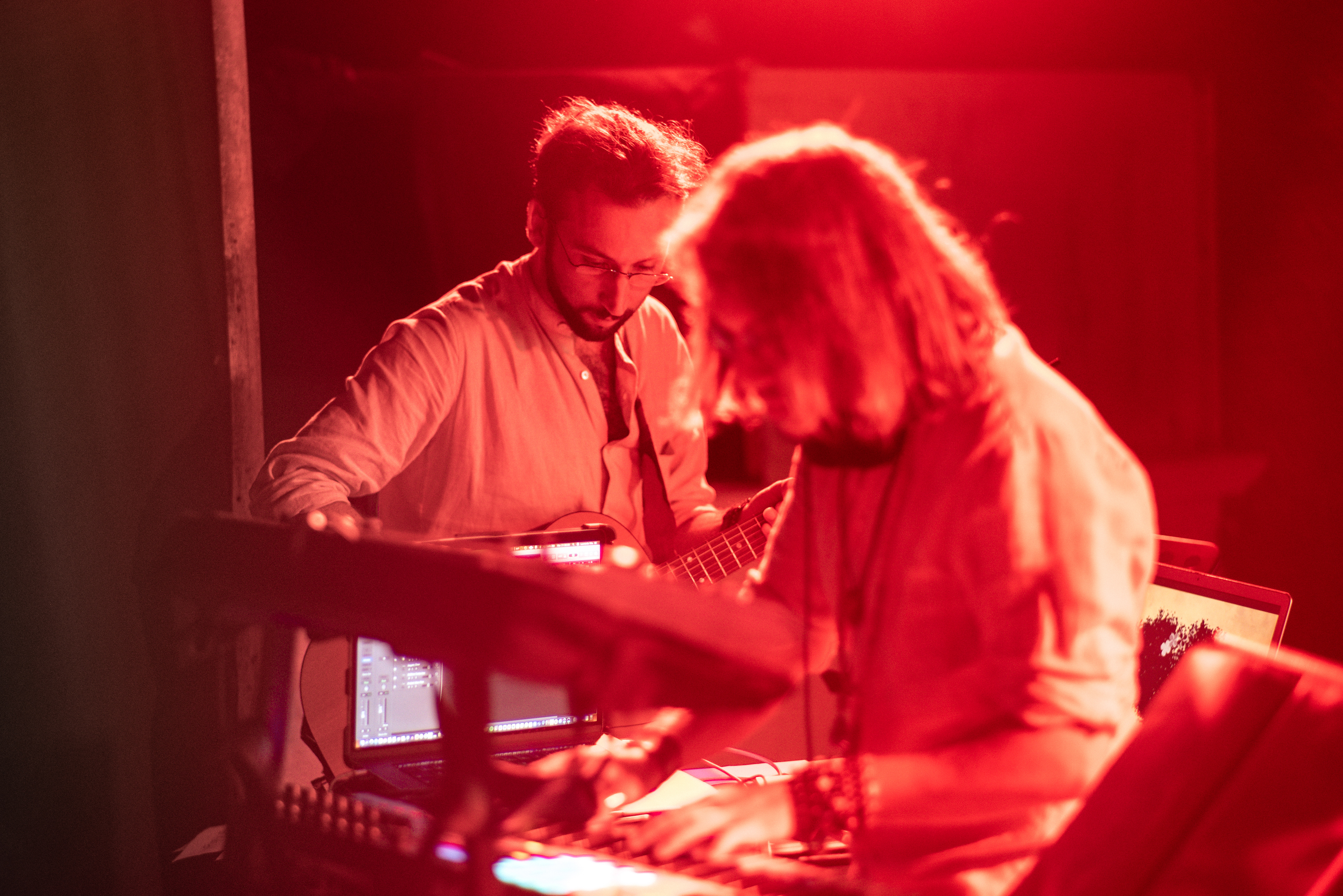 Rocanrolla Photo - Macalevi