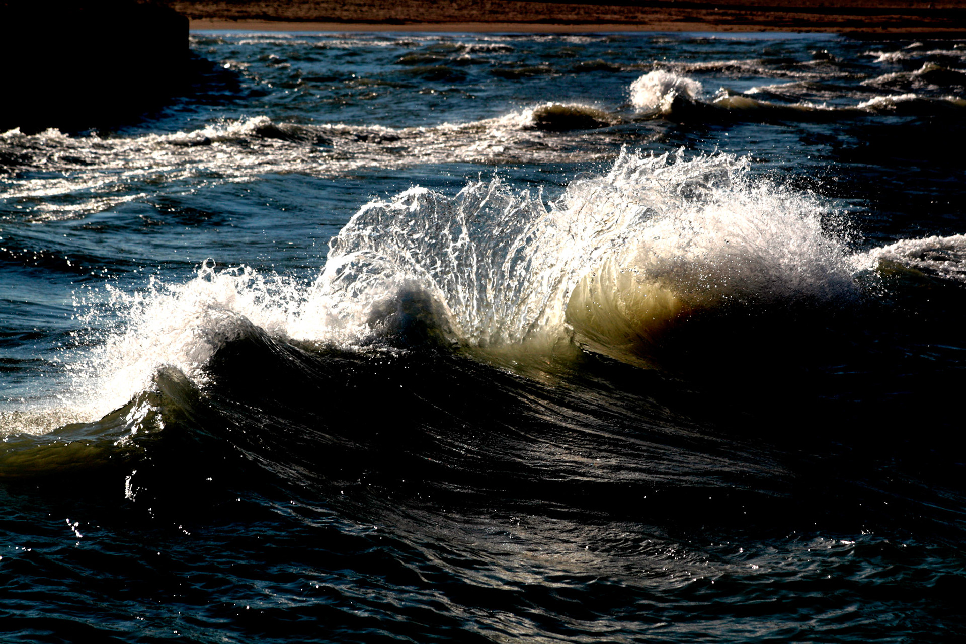 A wall of waves on Lake Michigan