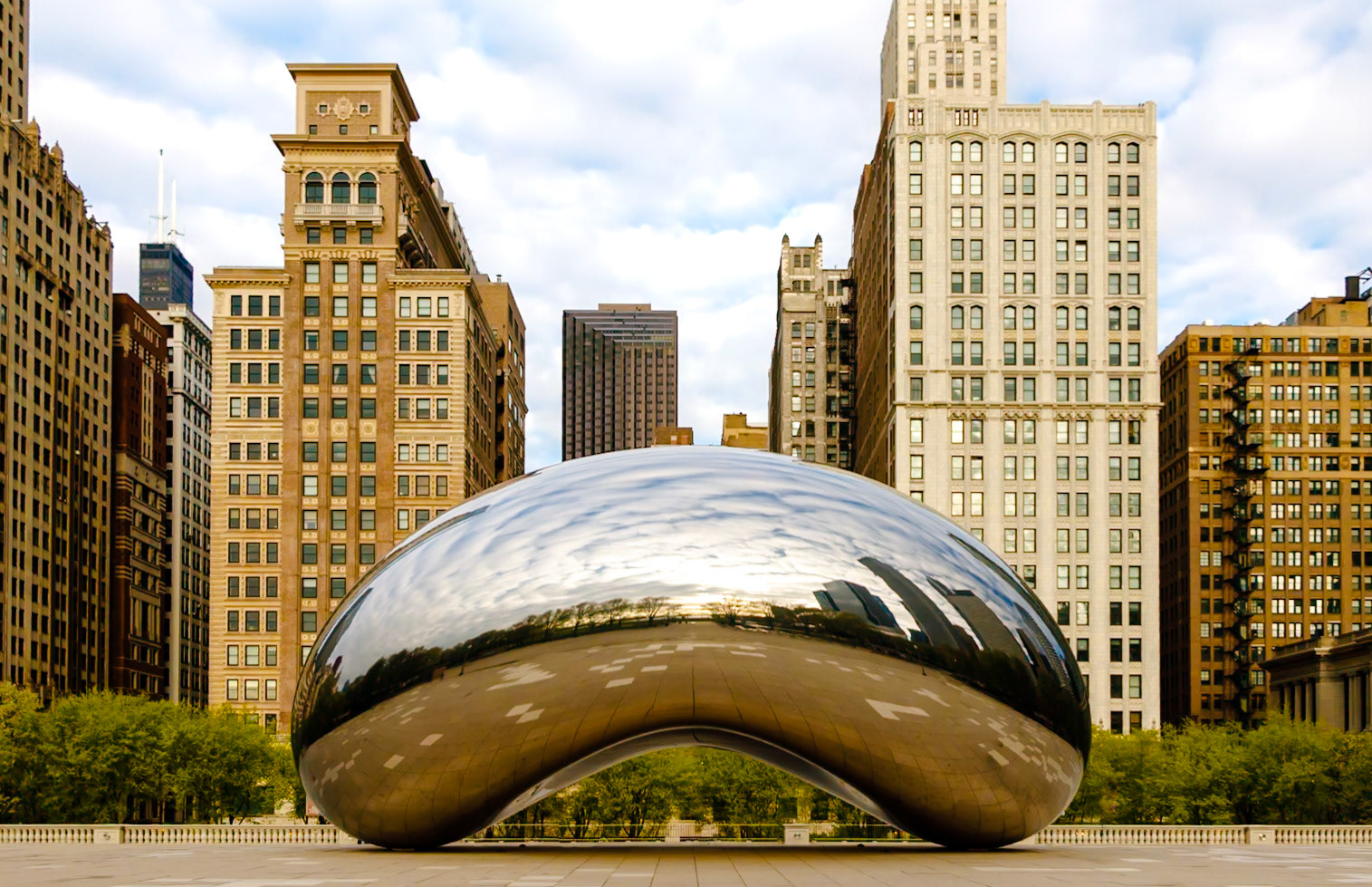 "Cloud Gate" sculpture, AKA "The Bean"