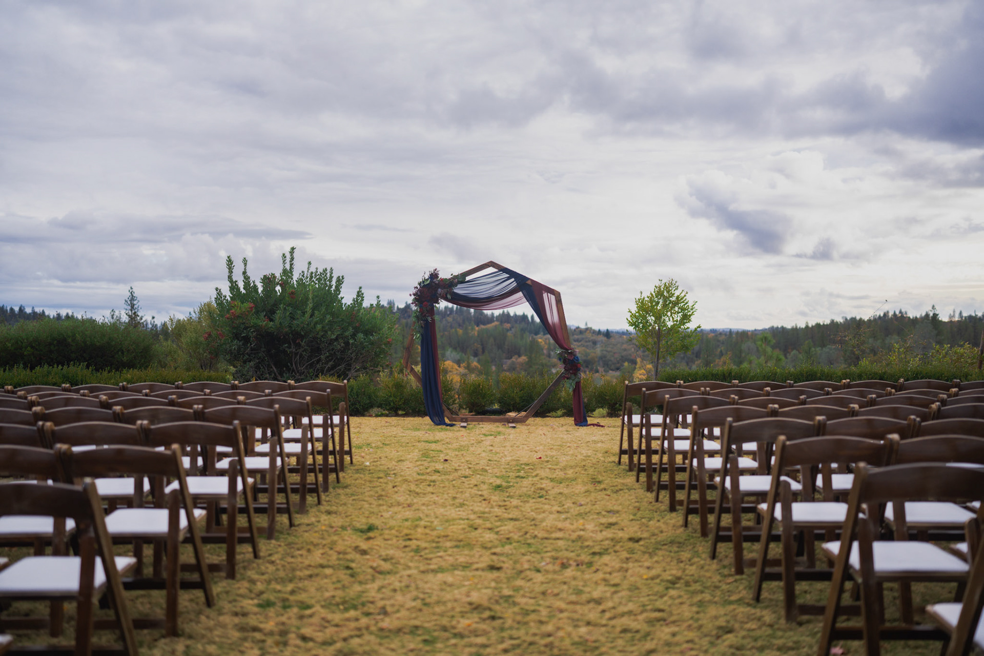 Rainy Wedding Ceremony 
