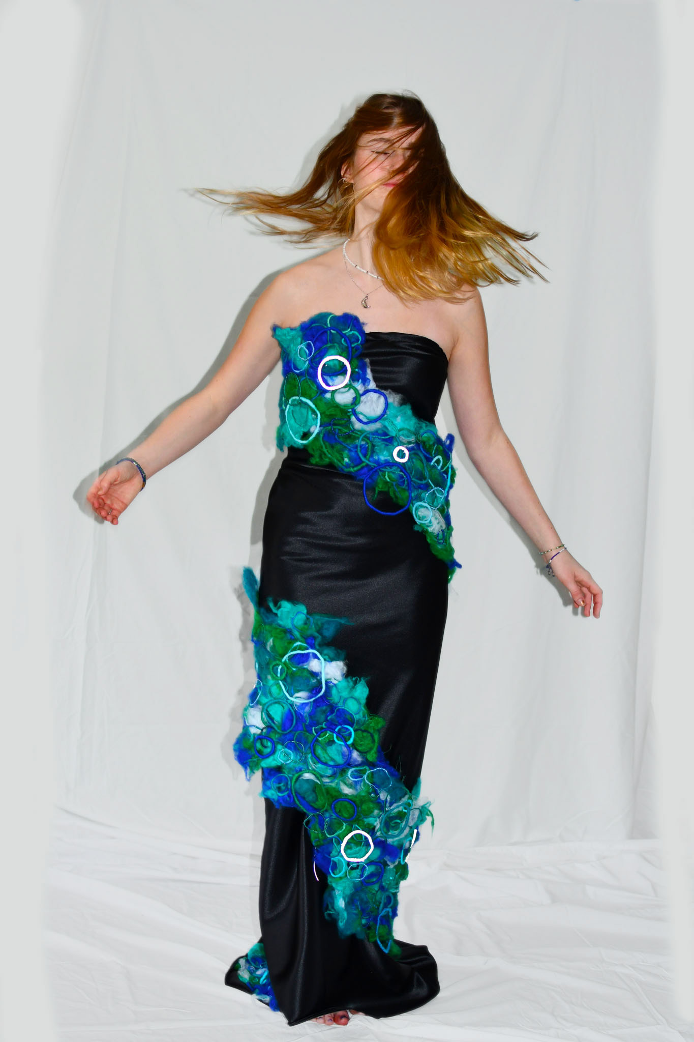 Final garment with flash