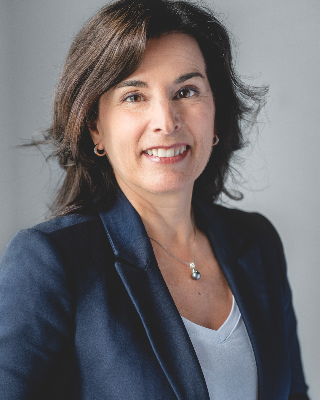HÉLÈNE LAURIN