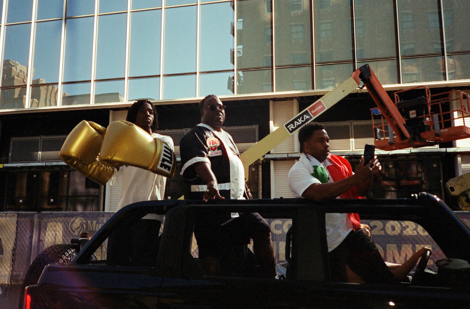 when the money goes, will the honey stay? - Image 39