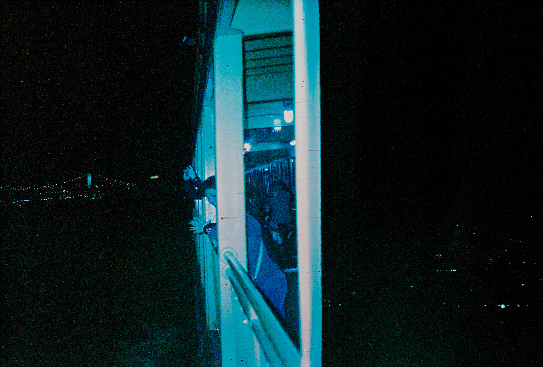 hands in the air if you made it - Image 17