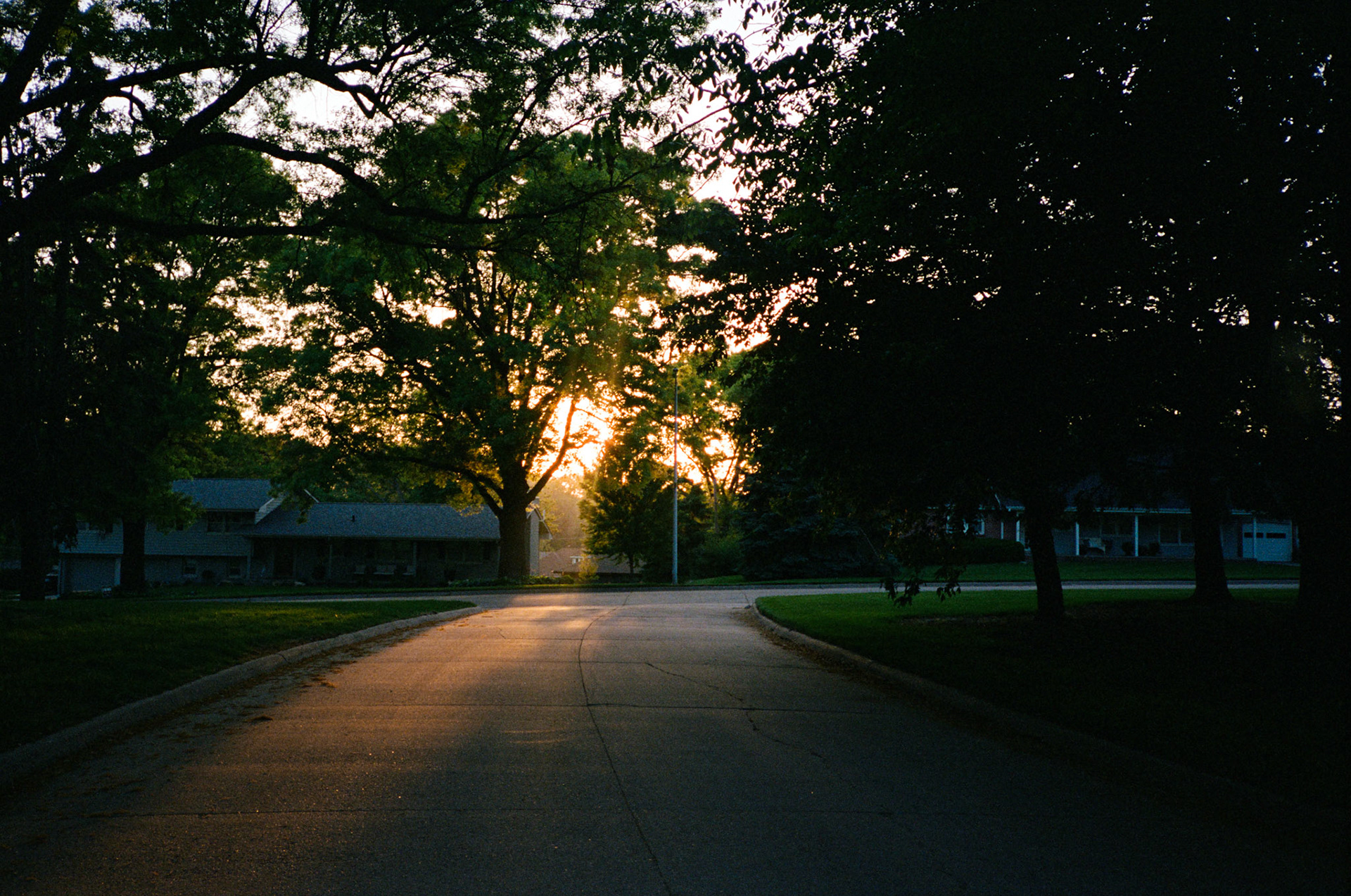 run to the sun - Image 4