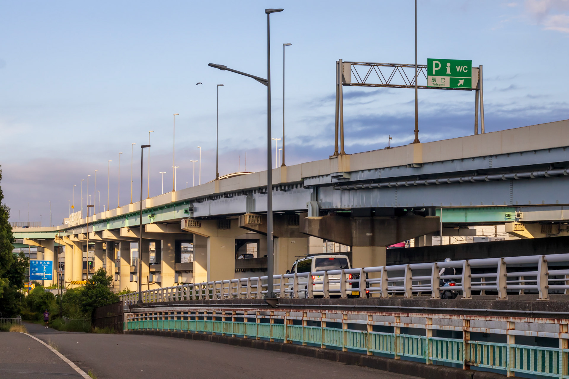 On a walk from Tatsumi Station to Shinonome.