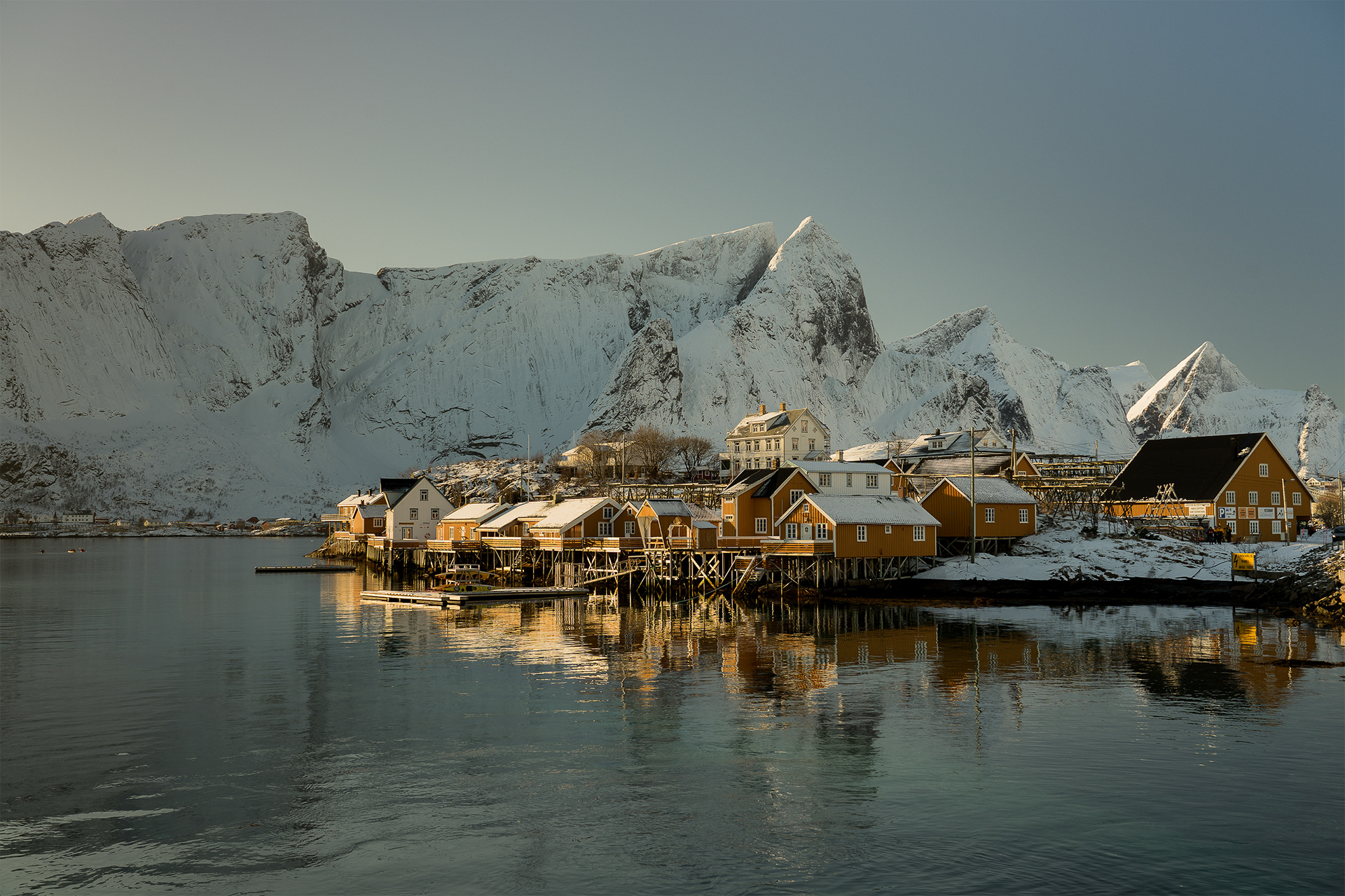 Sunset at Sakrisøy