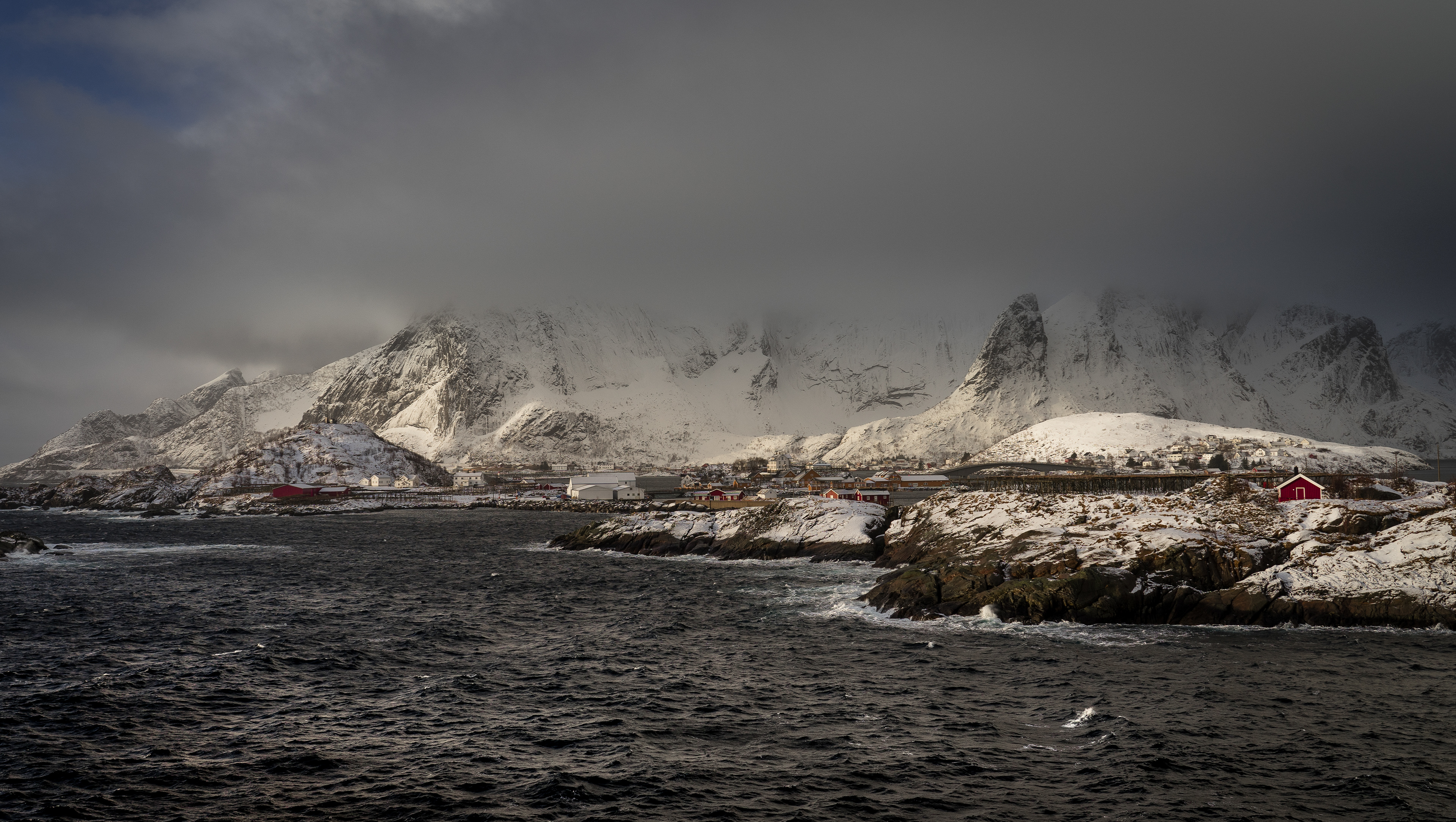Reine Sunrise