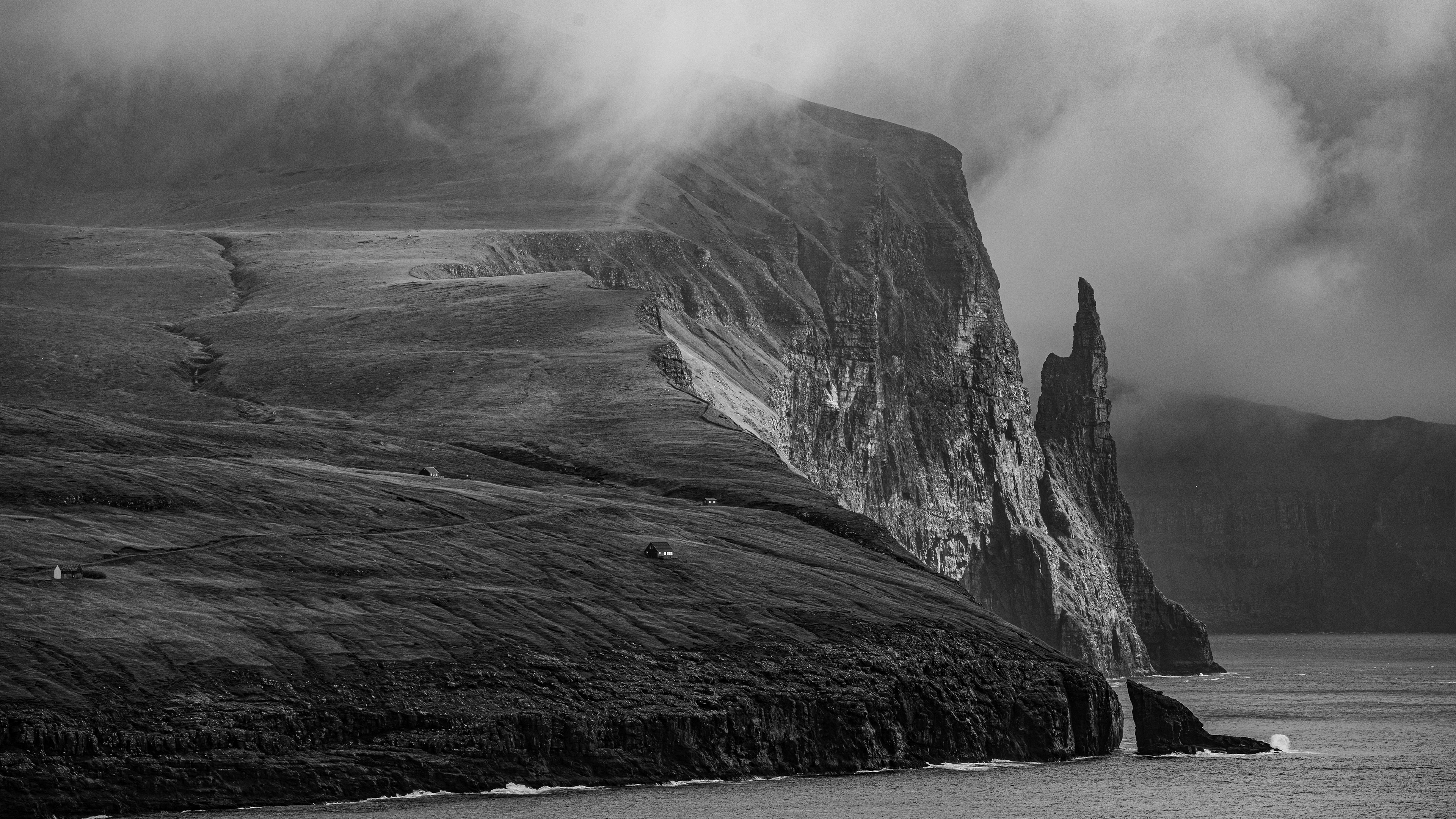 Trøllkonufingur (Witches Finger)