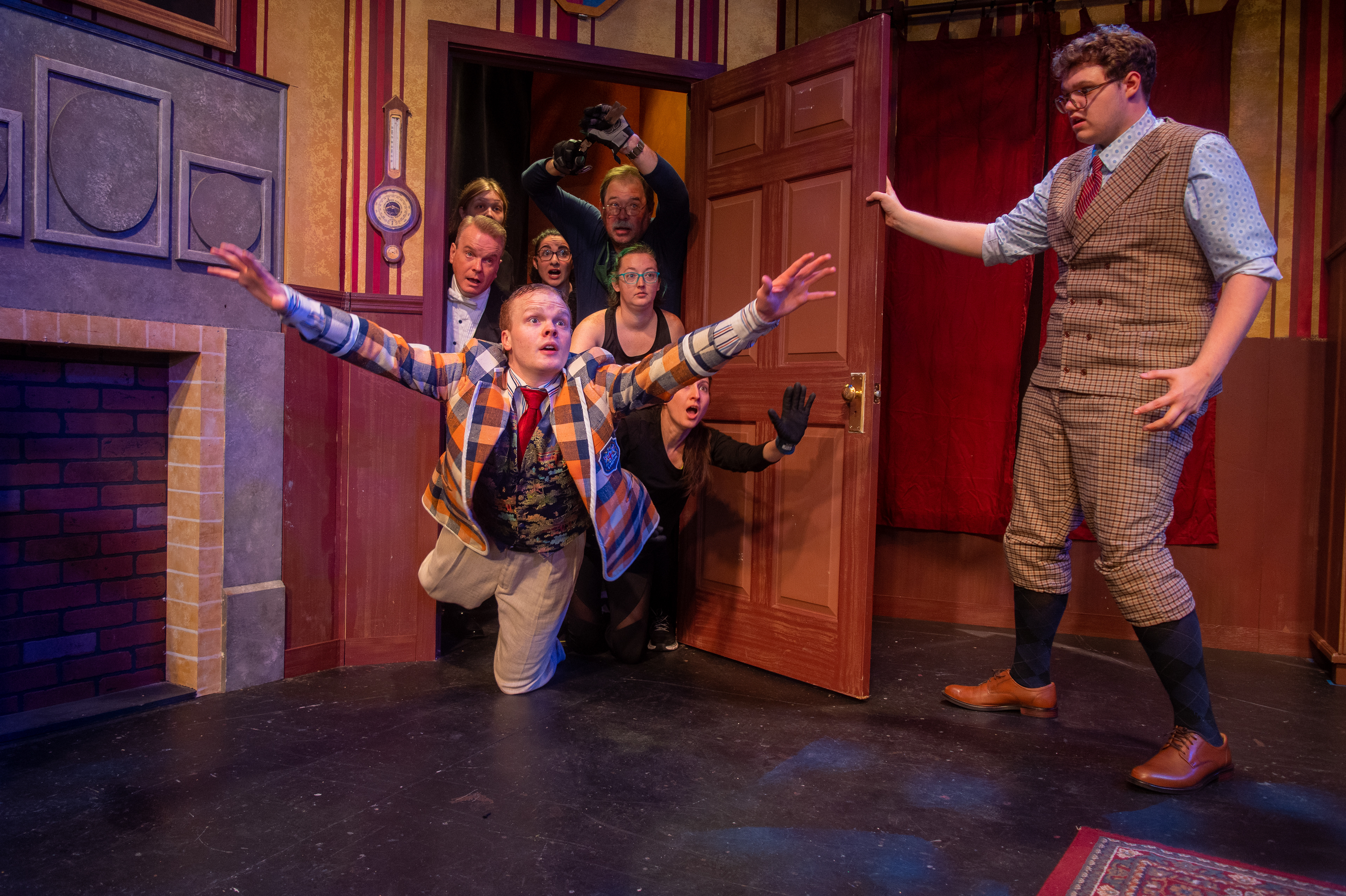 The Play That Goes Wrong, September 2023