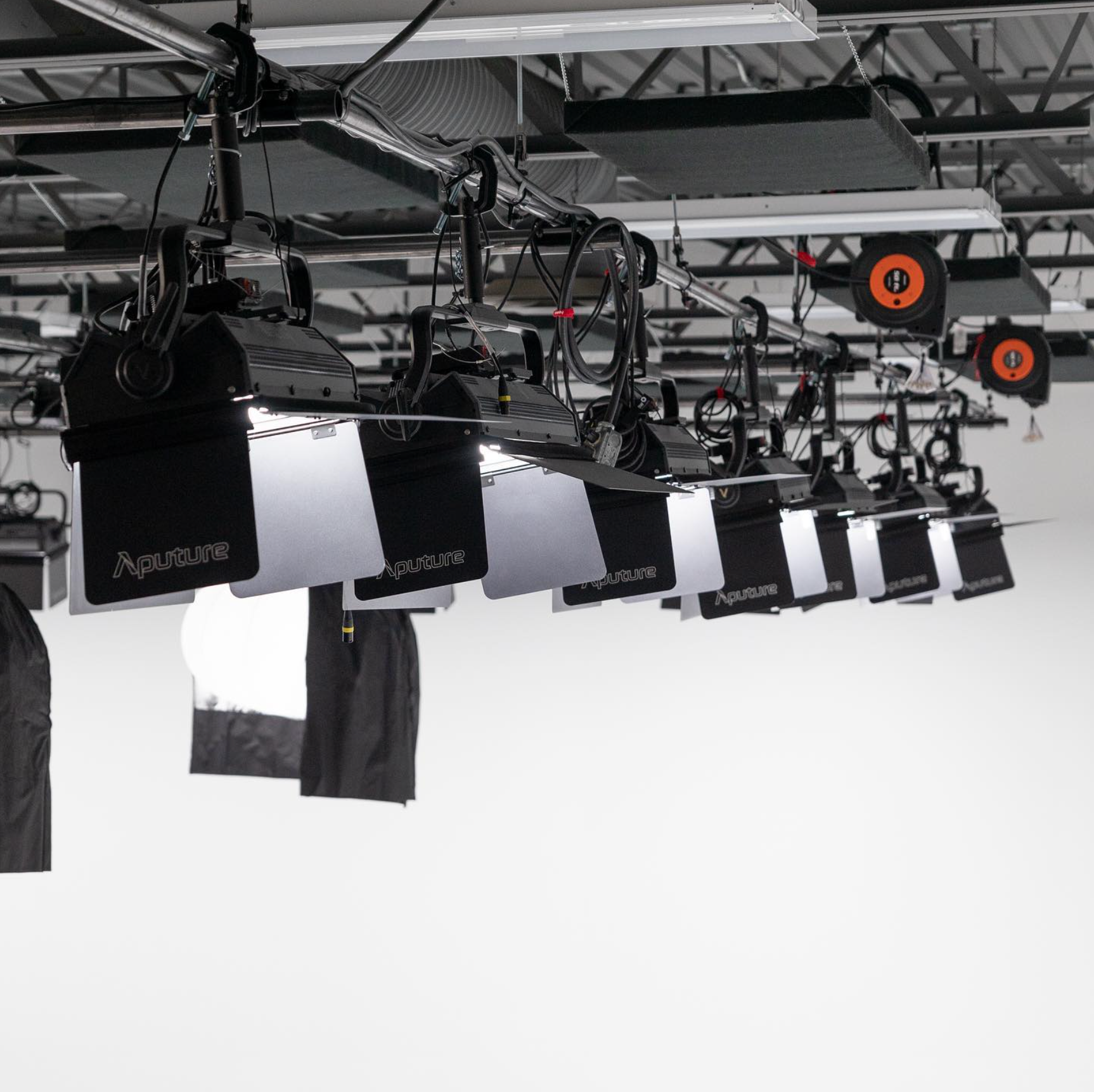 Aperture DMX Control Lights