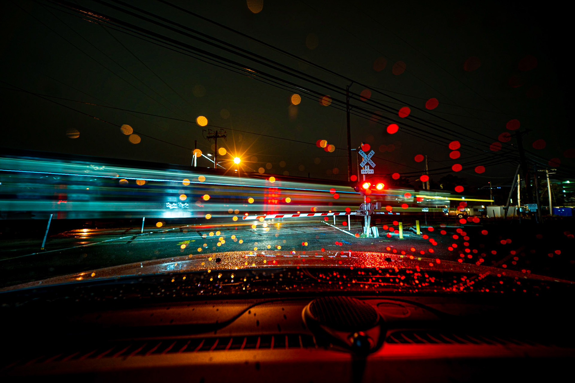 Waiting for the train in the drizzling rain! My camera is always at the ready, premounted to my #platypodultraWhen the gates came down, I just placed it on the dashboard and fired off a few shots as the train went by.Shot with @platypodLove to hear comments below!  Thanks for looking!If You Like What You See Please Follow Me!Prints and Images available#NotYourAvgPhotoJoeAlso Follow @notyouravgjoe#madewithplatypod#trains #train #railways #railway #trainspotting #rail #railroad #railfan #locomotive #rails #trainspotter #travel #trainstagram #railfans #instagram #benching #benchingtrains #railfanning