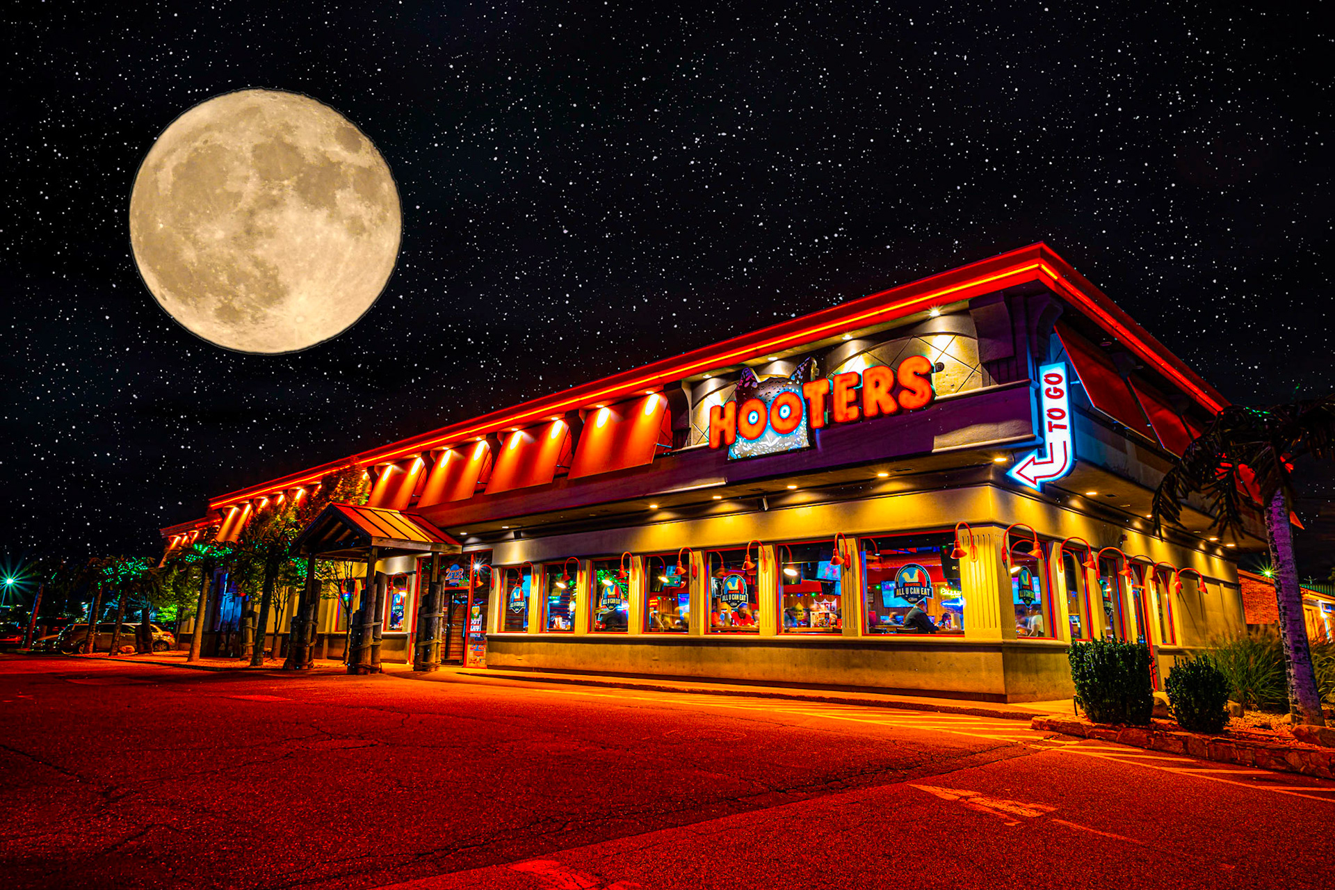 Hooters, Inc., is the trade name of two American restaurant chains: Hooters of America, Incorporated, based in Atlanta, Georgia, and Hooters, Incorporated, based in Clearwater, Florida, owned by two private investment firms.The menu includes hamburgers and other sandwiches, steaks, seafood entrees, appetizers, and the restaurant's specialty, chicken wings. Almost all Hooters restaurants hold alcoholic beverage licenses to sell beer and wine, and where local permits allow, a full liquor bar. Hooters T-shirts, sweatshirts, and various souvenirs and curios are also sold.As of 2016 there were more than 430 Hooters locations and franchises around the world and Hooters of America LLC. owns 160 units. There are Hooters locations in 44 US states, the US Virgin Islands, Guam, and in 28 other countries.If You Like What You See Please Follow Me!Prints and Images available#NotYourAvgPhotoJoeAlso Follow @notyouravgjoe#MadeWithPlatypod#hooters #winghouse #pantyhose #girls #sexyservers #hootersgirls #twinpeaks #sportsbar #tightends #hotservers #colddrinks #clevage #hooter #tiltedkilt #casinogirls #women #womenclothing #beauty #hot #twinpeaksgirls #like #fun #tiltedkiltgirls
