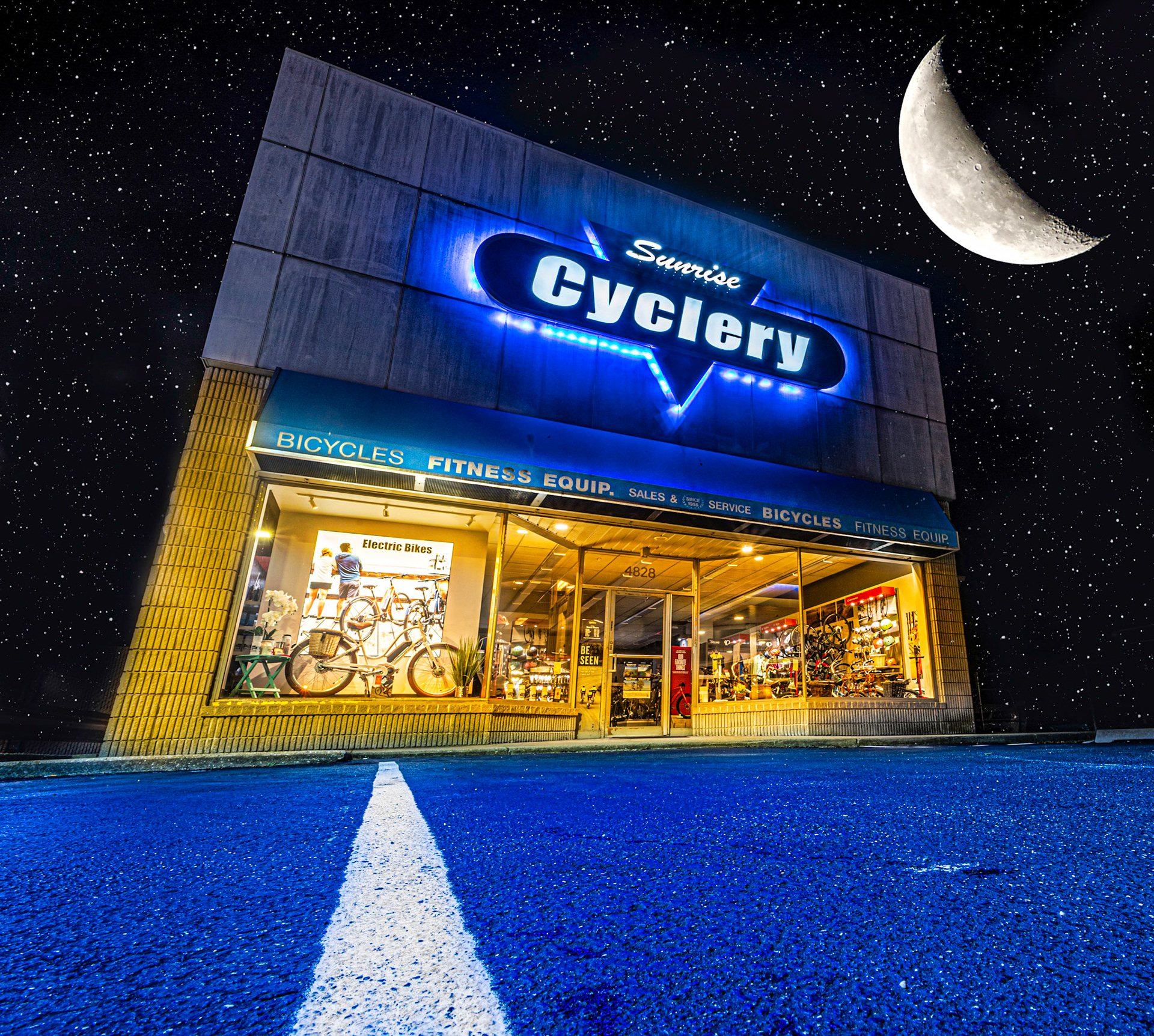 Founded in 1955, Sunrise Cyclery is still family owned and operated.Looking at their website they have a wide range of bikes and accessories.They are located on Sunrise Highway in Massapequa Park near the intersection of Park Blvd.If You Like What You See Please Follow Me on Instagram!#NotYourAvgPhotoJoeAlso Follow @notyouravgjoe.neon#cycling #cyclinglife #bike #mtb #ciclismo #roadbike #cyclingphotos #cyclist #bikelife #bicycle #fitness #roadcycling #cycle #instacycling #mountainbike #strava #mtblife #triathlon #cyclingshots #cyclingpics #outsideisfree #ride #sport #velo #bicicleta #fromwhereiride #instabike