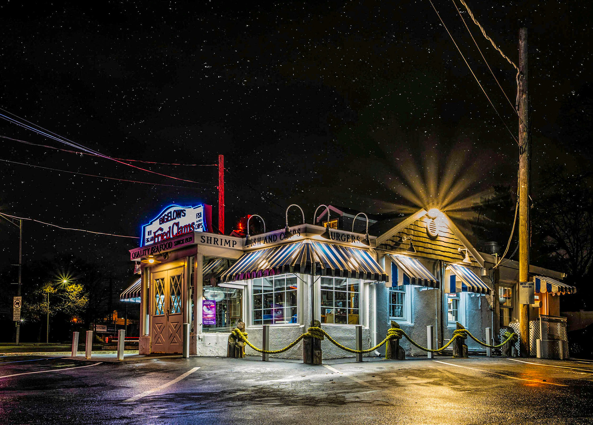 Bigelows in Rockville Centre NY, USAThey make great soups and other stuff too!WANT YOUR BUSINESS FEATURED? MSG MEFollow Me Prints and Images available #NotYourAvgPhotoJoe #goandcapturethelight #photo #inspiration #neon #DinersDriveinsandDives #news12li #newsday #locallongisland #longisland #discoverlongisland #longislandleasure #lislandstrong #exploreliny #longislandfeatures #longislandproshots #li_fan_page #beyondlongisland #longislandsights #sonyimages #SonyA7iii #sonyimages #TopazLabs