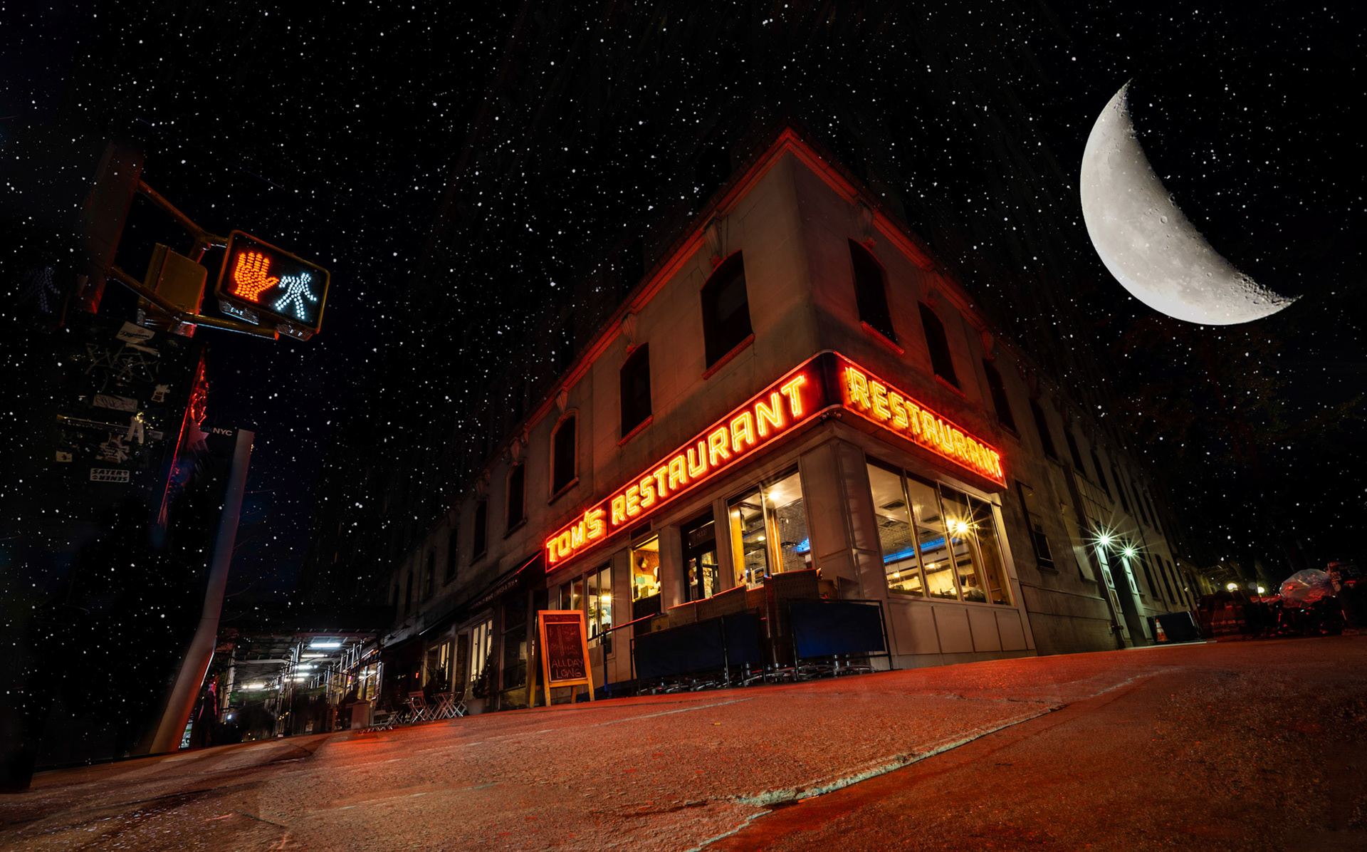 Saw this while #DinerHunting an addition to the Neon at Night Series check them all out on my feedPrints and Images available#NotYourAvgPhotoJoeif you like what you see, Follow Me#Newyork_bestshots#Likenewyorkcity #empirestate#newyorkers#just_features#newyorkphoto#ilovenewyork#pictures_of_newyork#newyorklife#newyorkview#newyork_instagram#newyorkstreets#instagram#instalike#thecity_life#loves_nyc#nyc #ny#newyork_ig#cityscapes#citypicz