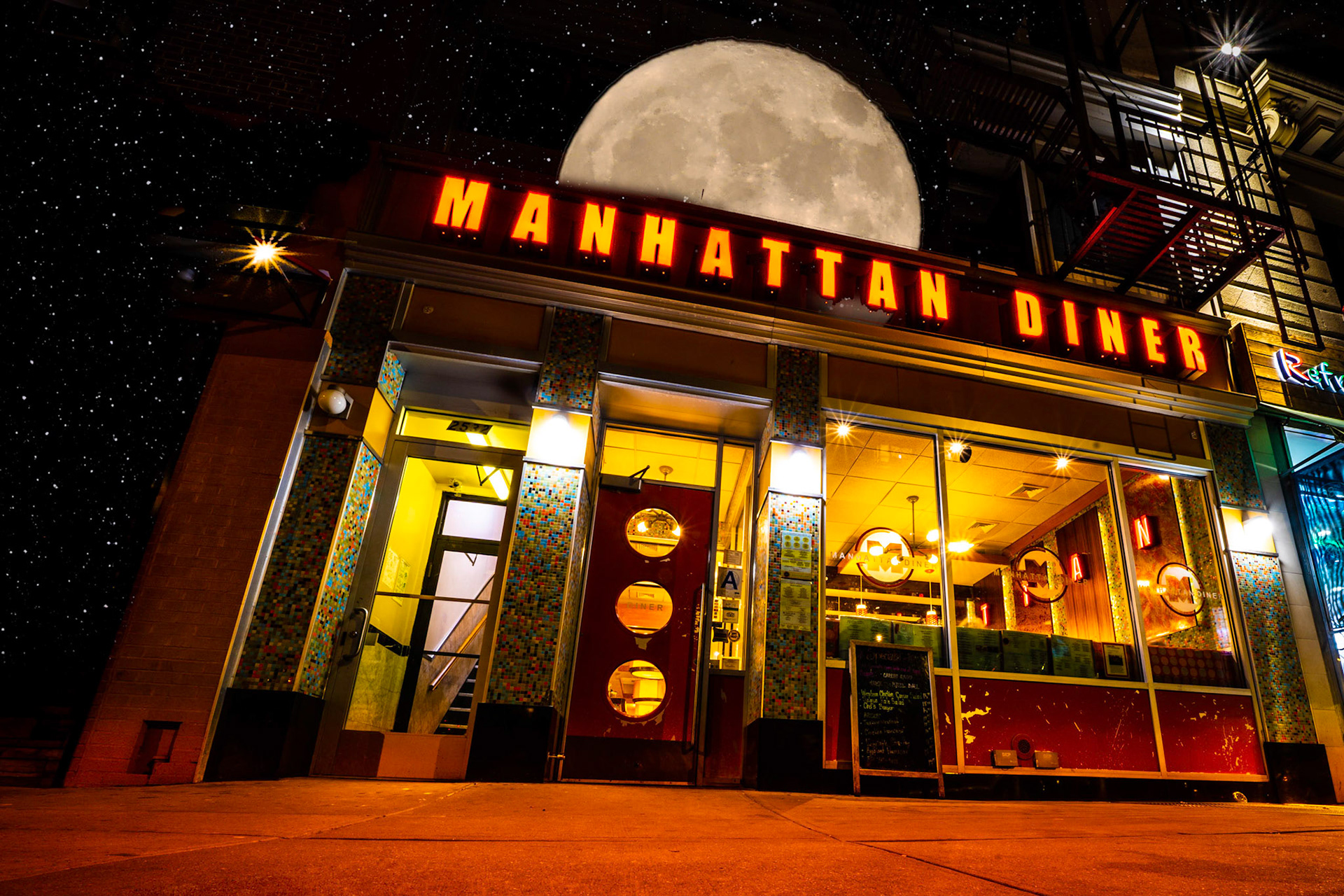 Manhattan Diner2532 Broadway, New York, NY 10025If You Like What You See Please Follow Me!#NotYourAvgPhotoJoeFollow @notyouravgjoeFollow @notyouravgjoe.neon#MadeWithPlatypodAll Right ReservedAll Images © Joe Pellicone, Images may be shared on social media with credit. For information about Prints or Commercial use of these images, please message me or email NotYourAvgPhotoJoe@gmail.com#diner #food #restaurant #lunch #foodporn #foodie #instafood #breakfast #weekend #yummy #dinner #foodstagram #healthy #foodlover #bonappetit #friends #faitmaison #foodies #happyhour #instagood #party #eten #photooftheday #comfortfood #genieten #delicious