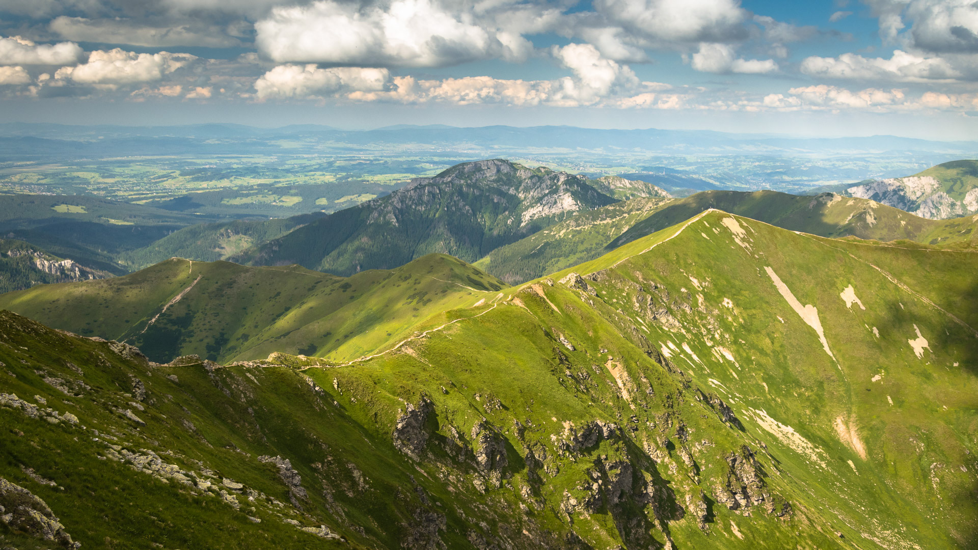 Končistá a polské vápencové Tatry z Hrubého vrchu