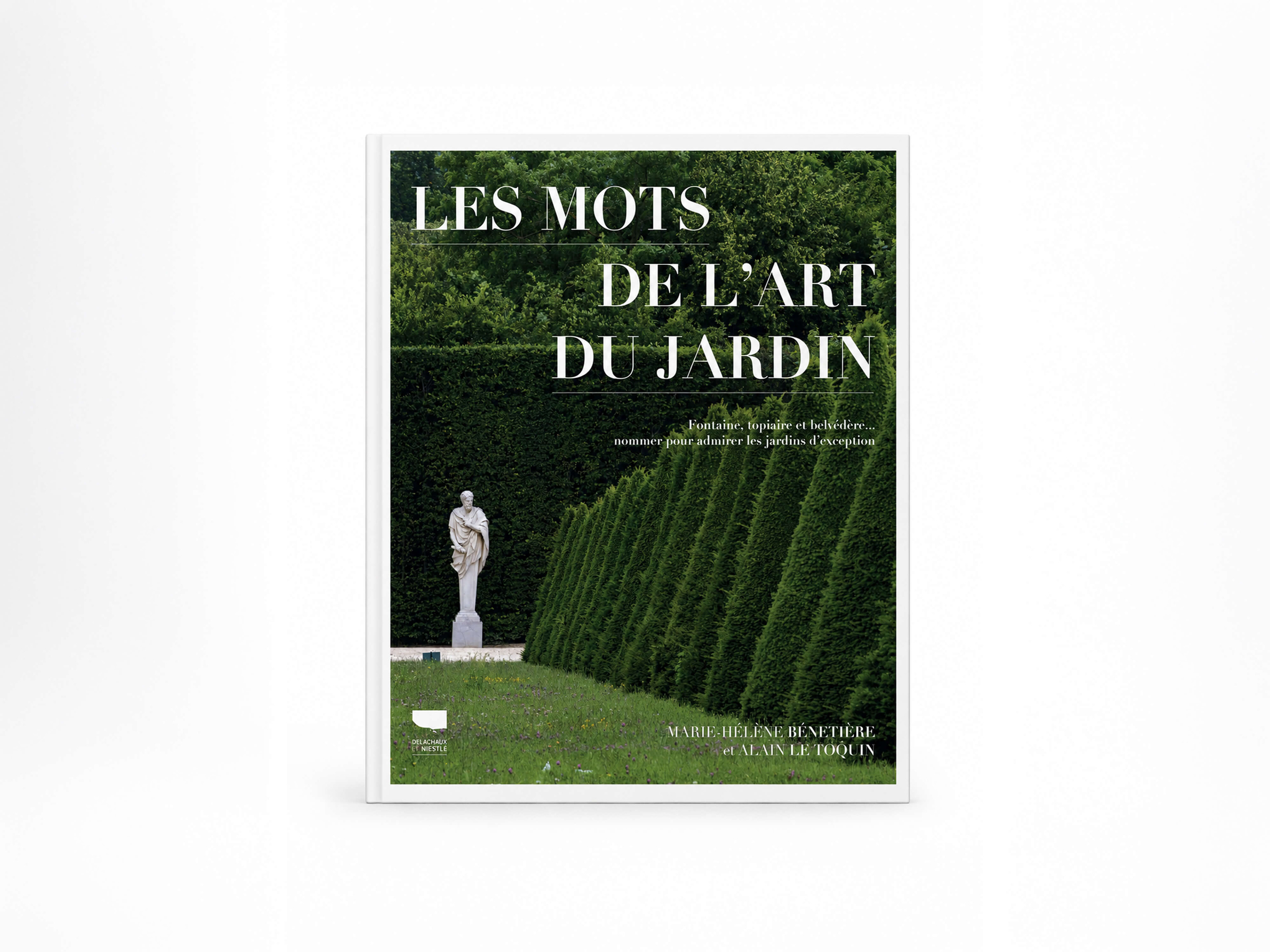 Direction artistique, design éditorial et mise en page du beau livre Les Mots de l’art du jardin, lauréat du Prix Saint-Fiacre 2025.