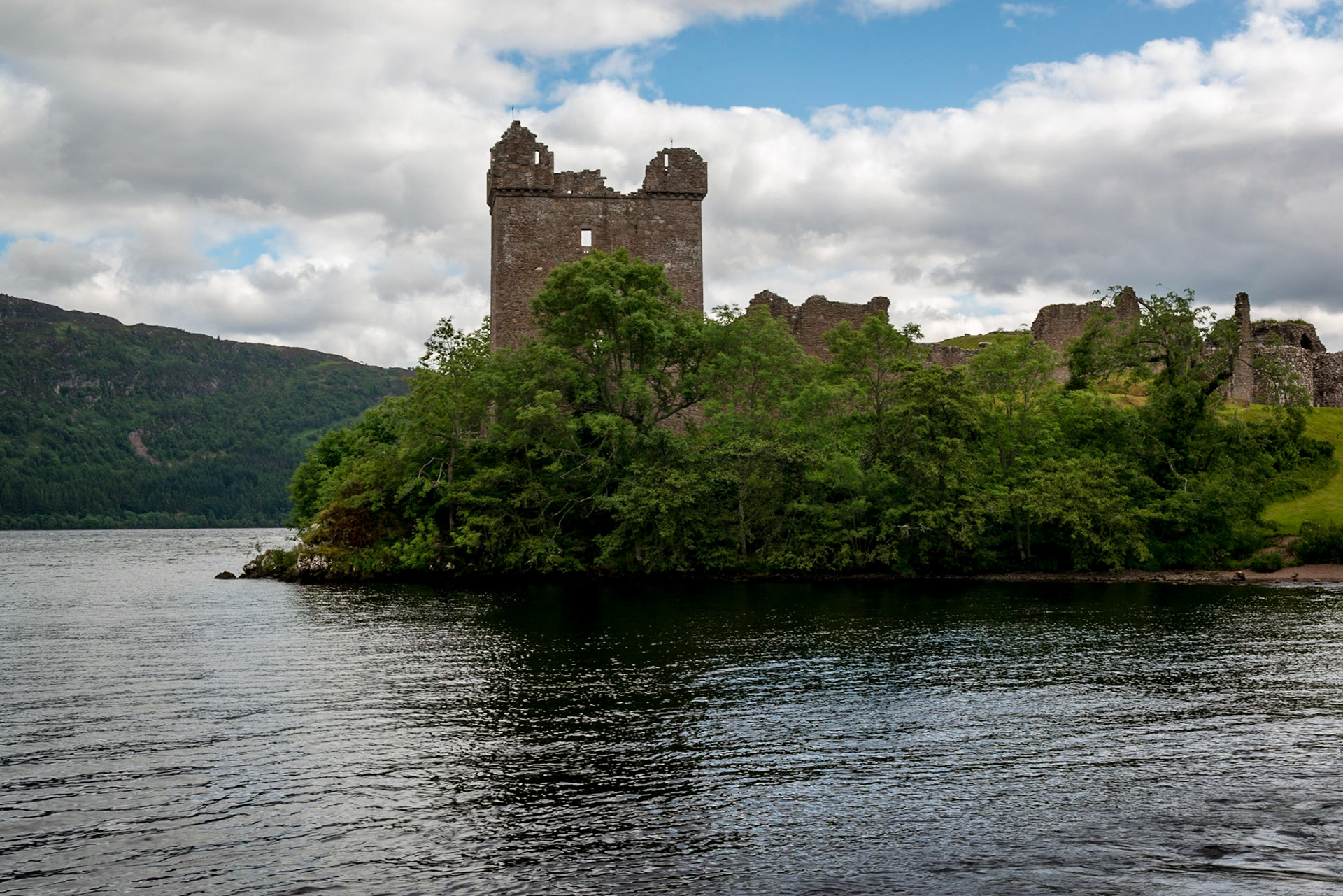 Urquhart Castle on Loch Ness
