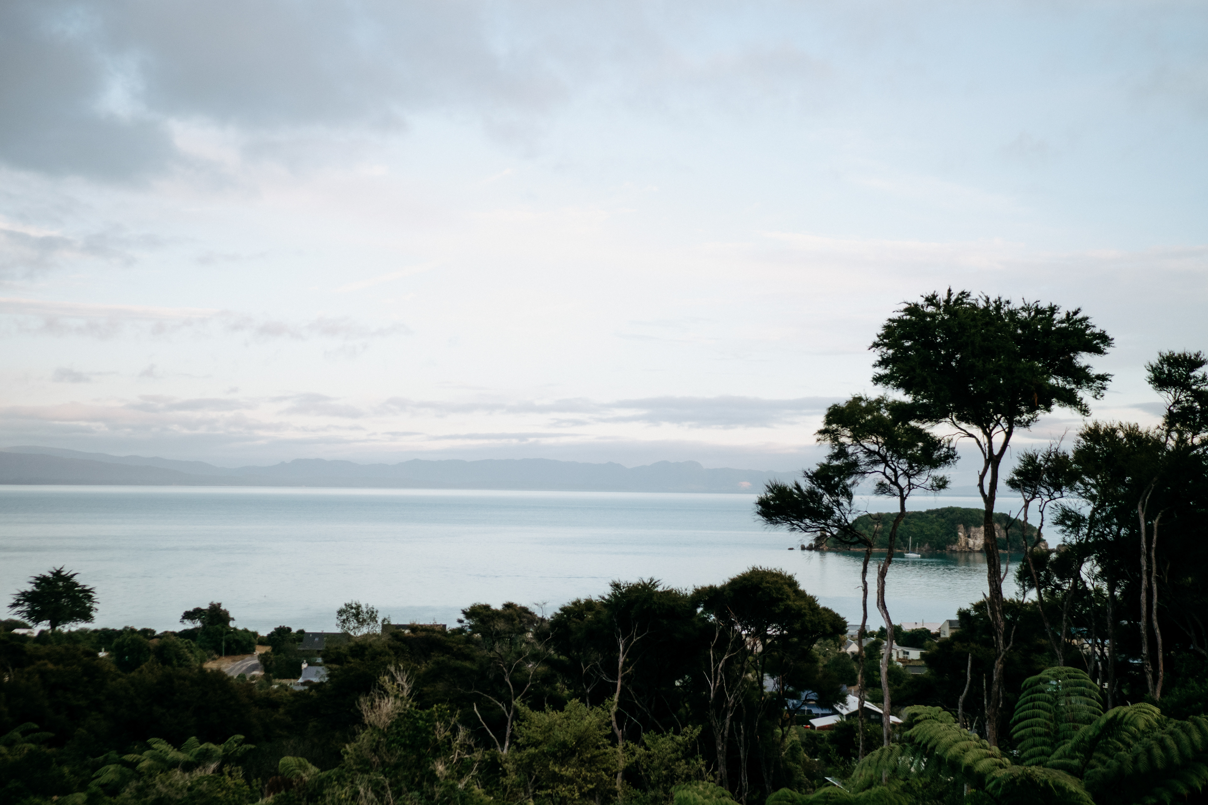 Drift Off Grid (Klara Hosinska, Clarushie)