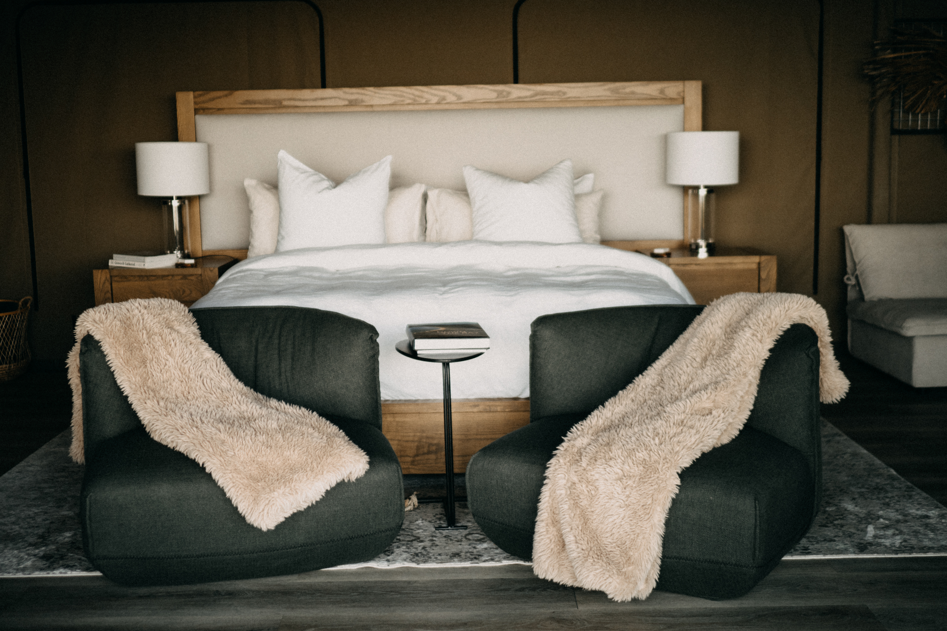 Drift Off Grid (Klara Hosinska, Clarushie)