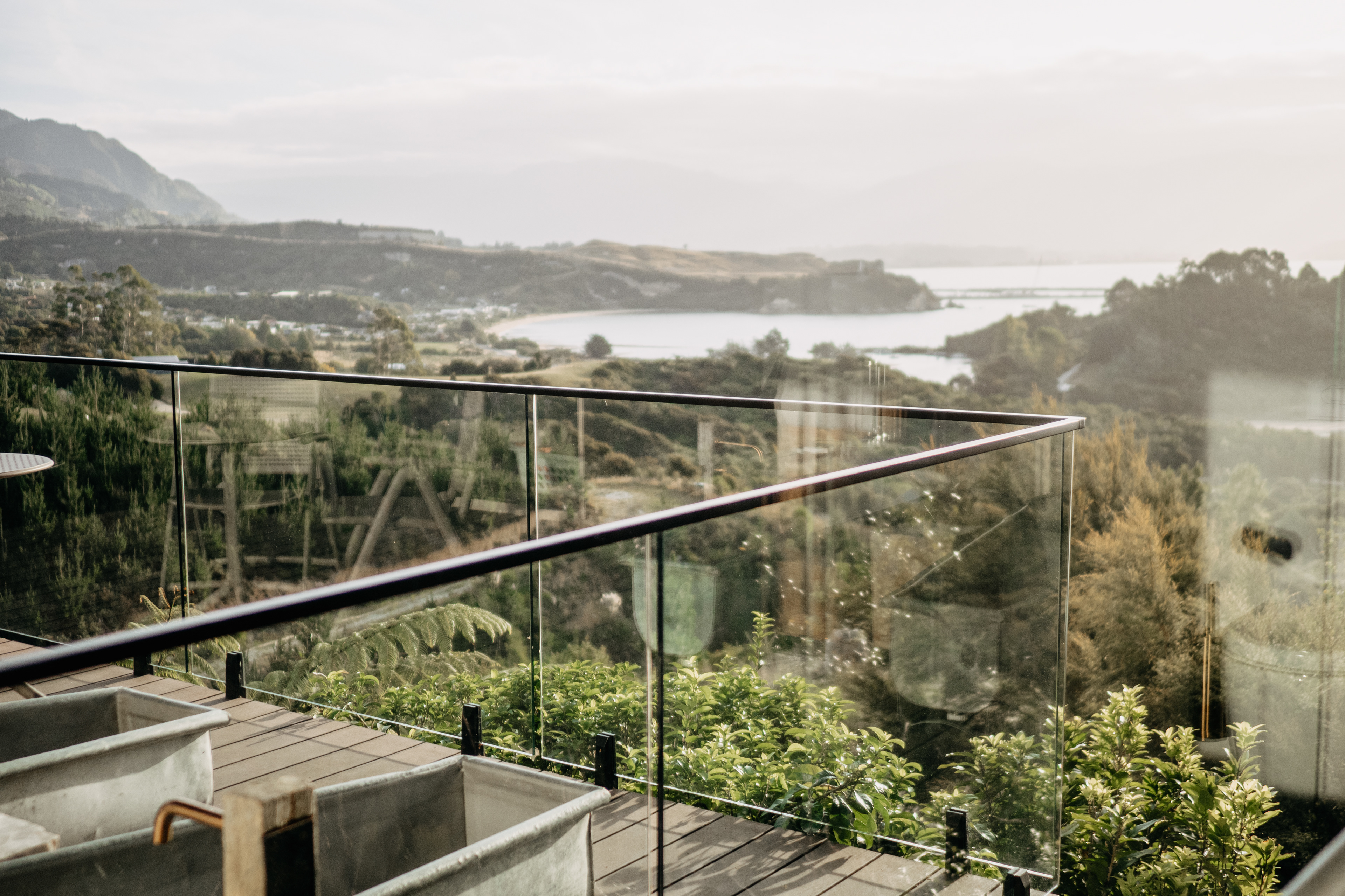 Drift Off Grid (Klara Hosinska, Clarushie)