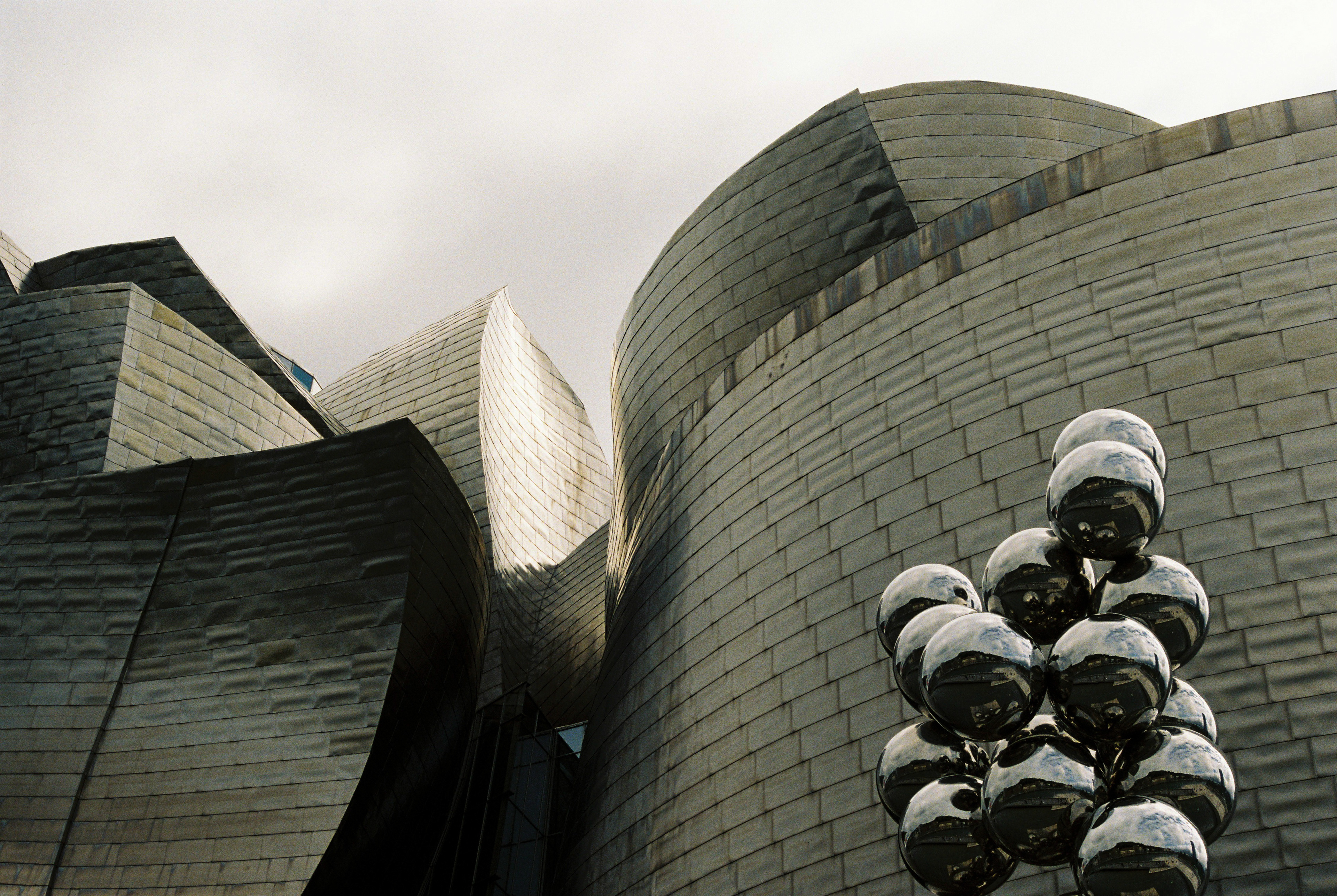 Guggenheim. 35mm Canon FT QL.