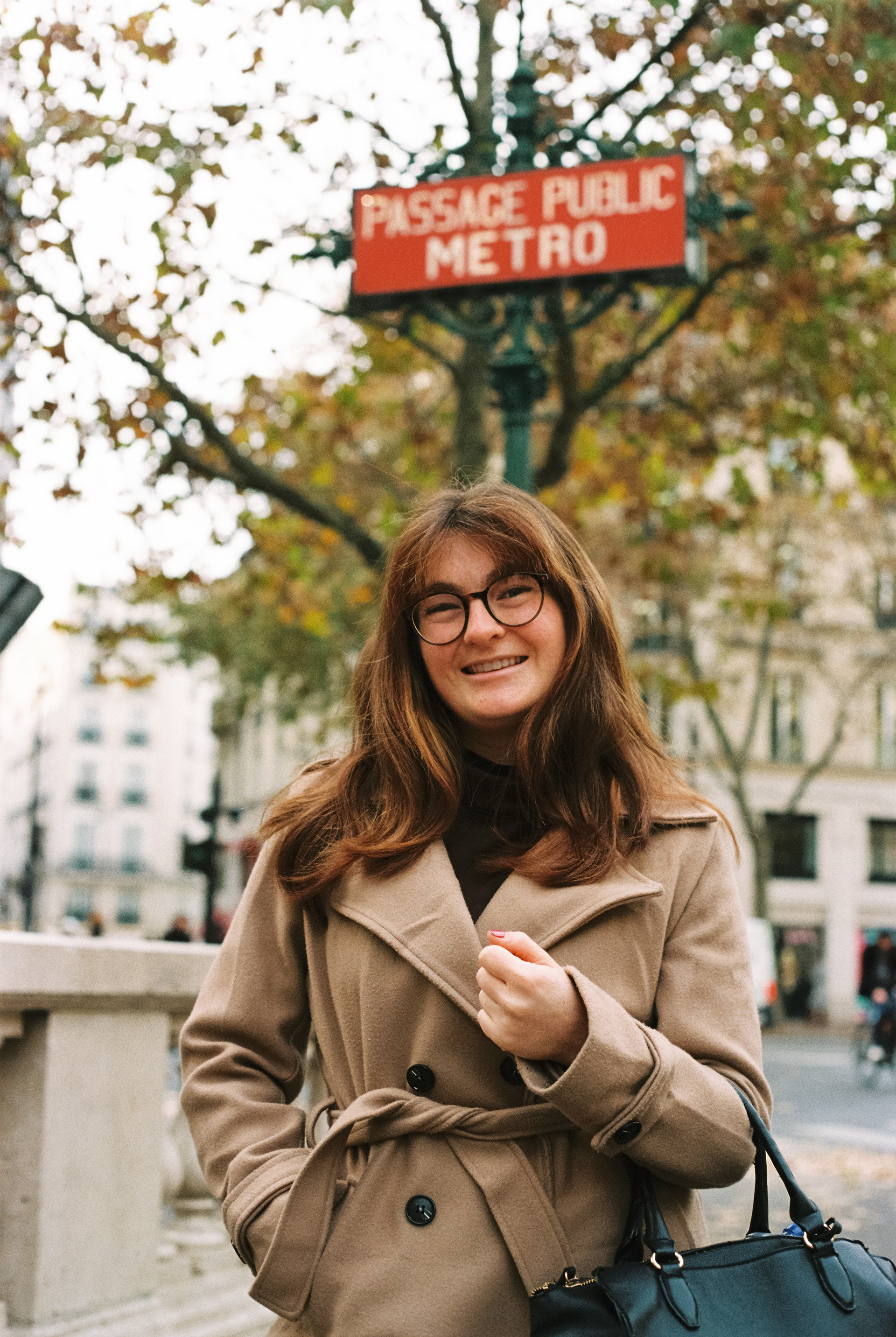 Carly in Paris. 35mm, Canon FT QL.