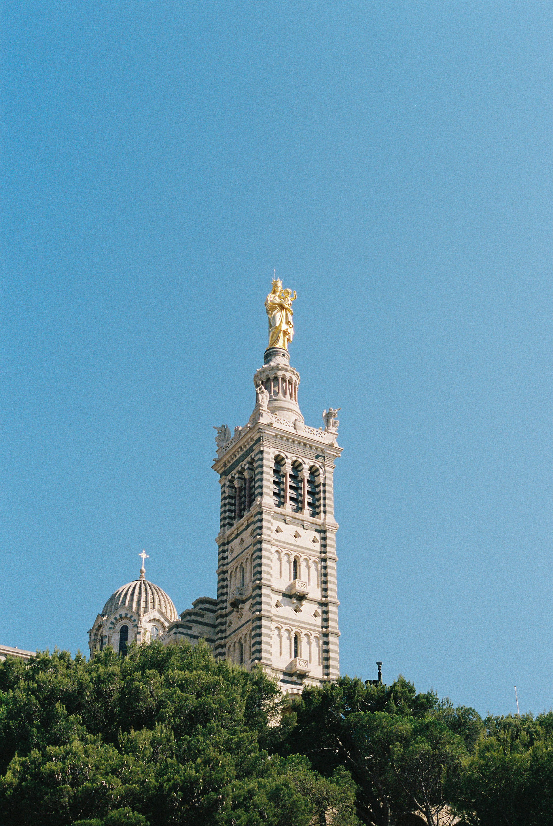 Notre-Dame de la Garde. 35mm, Canon FT QL.