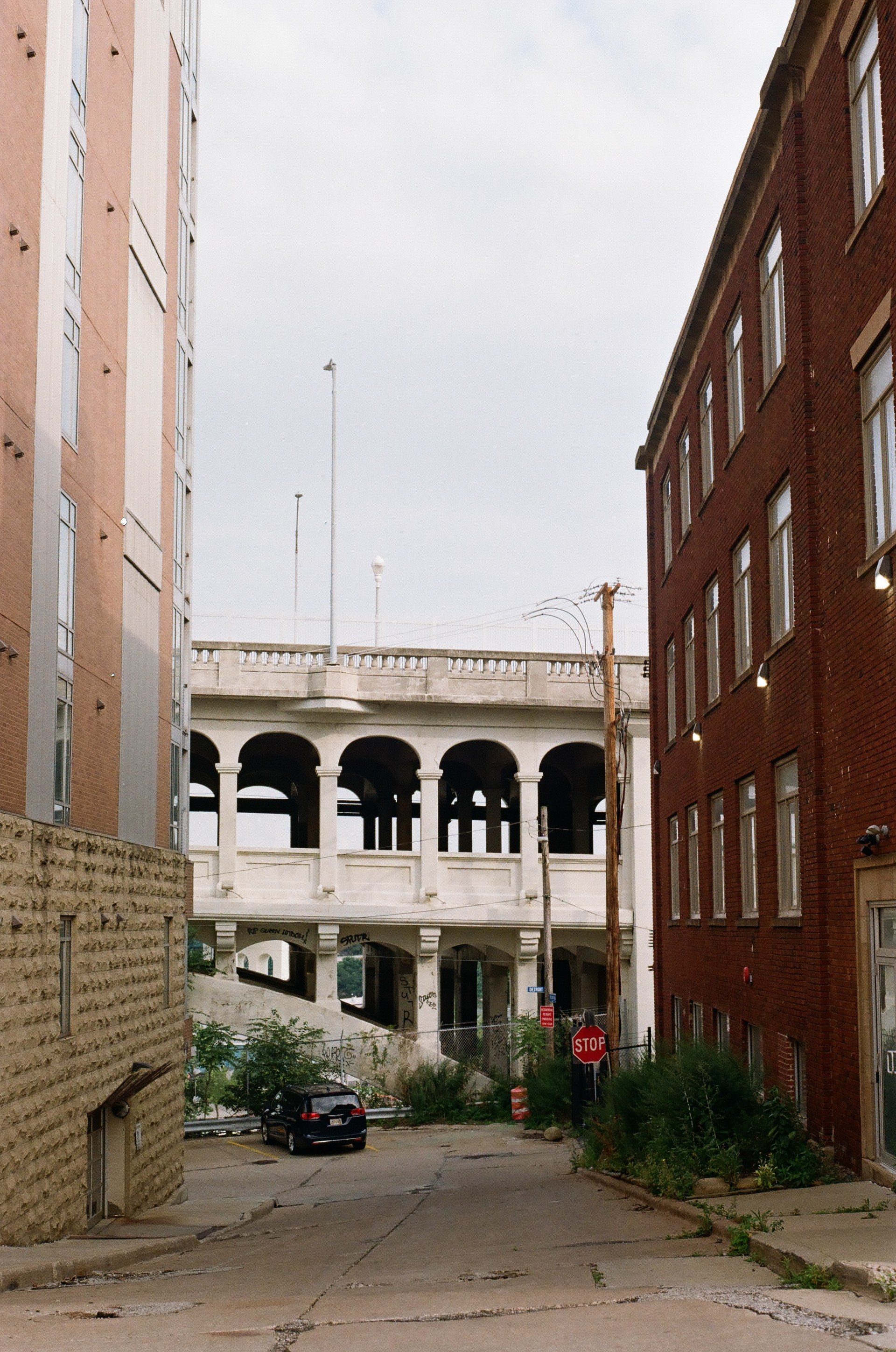 Arches. 35mm, Canon FT QL.