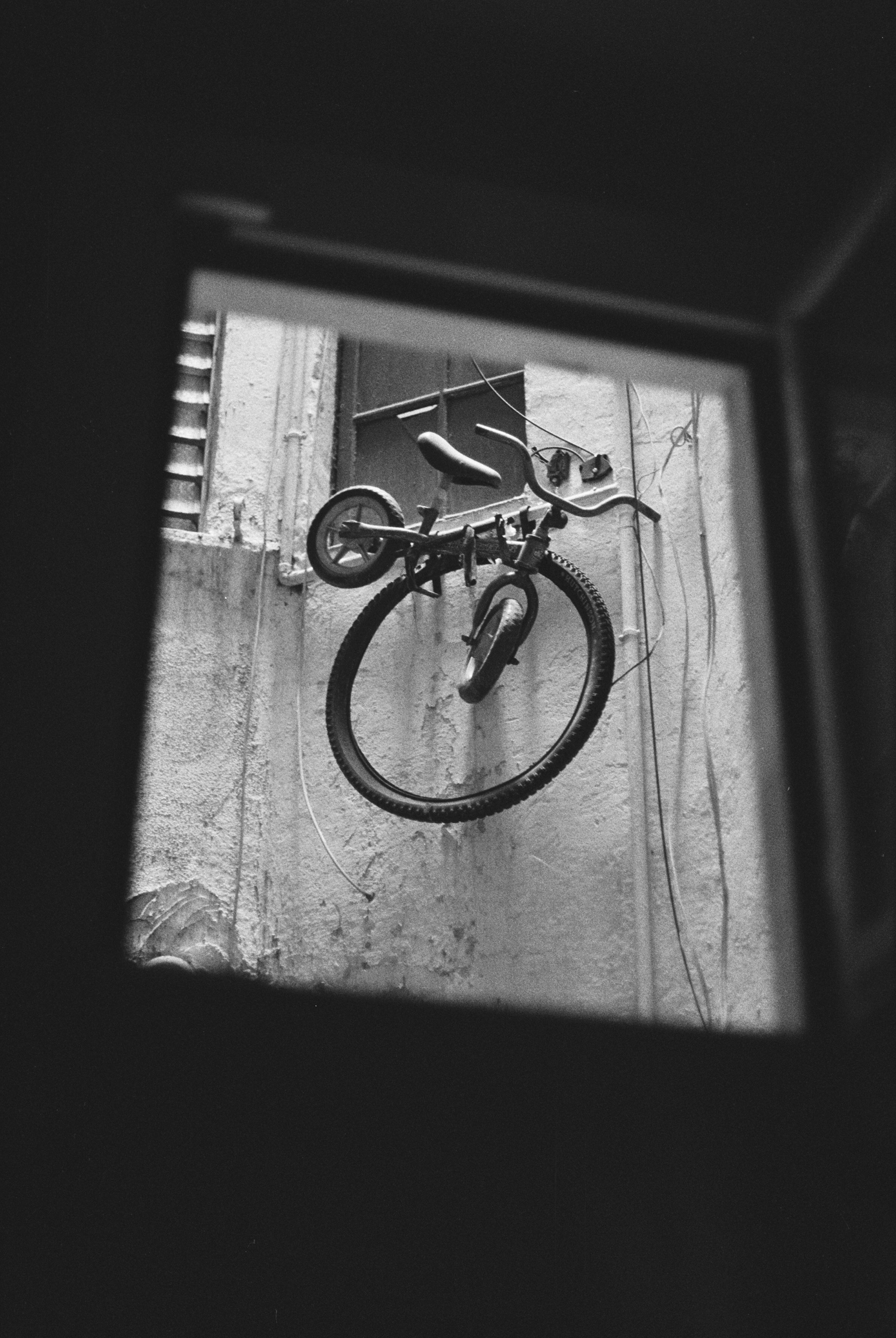 Neighbors. 35mm Canon FT QL.