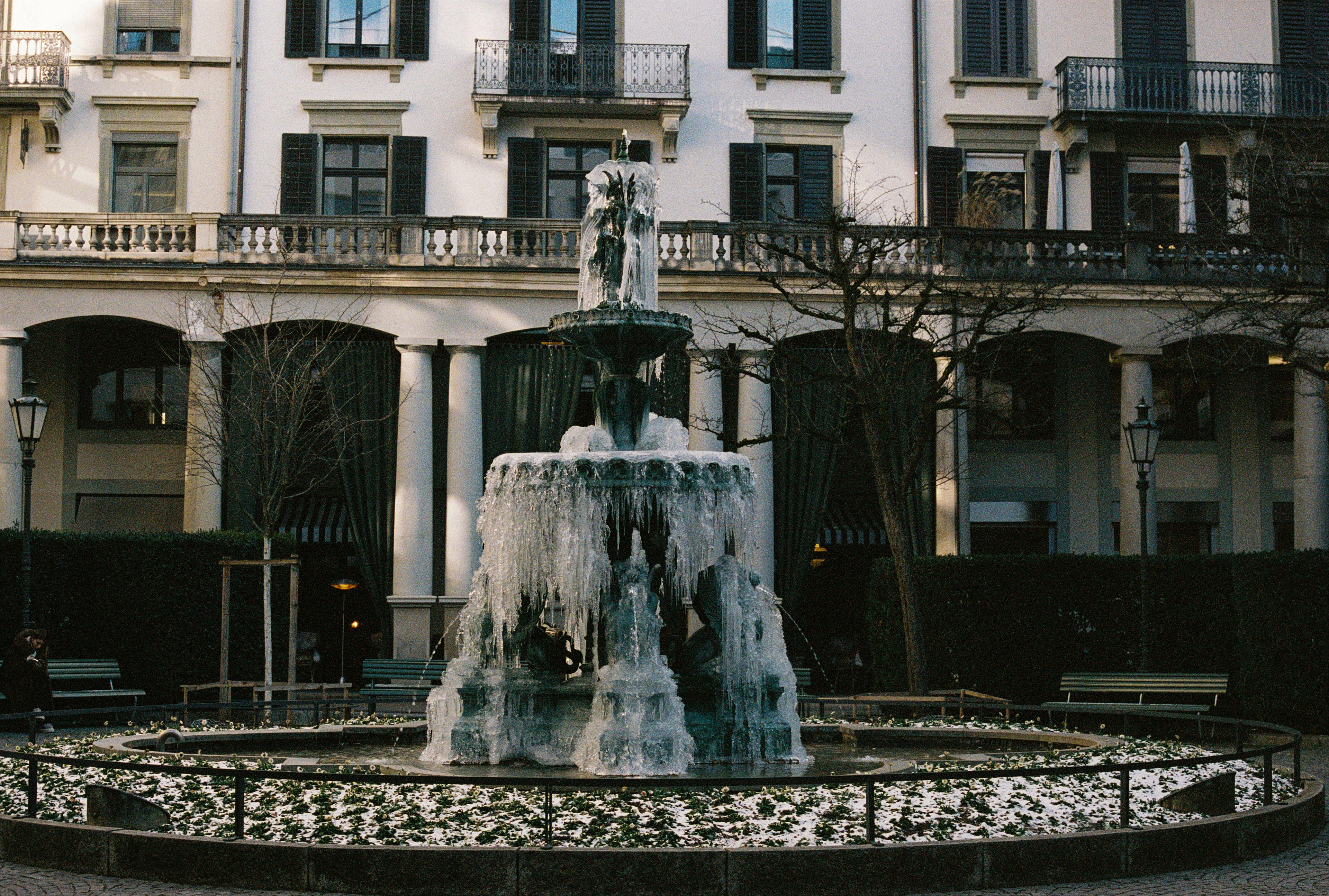 Freeze. 35mm, Canon FT QL.