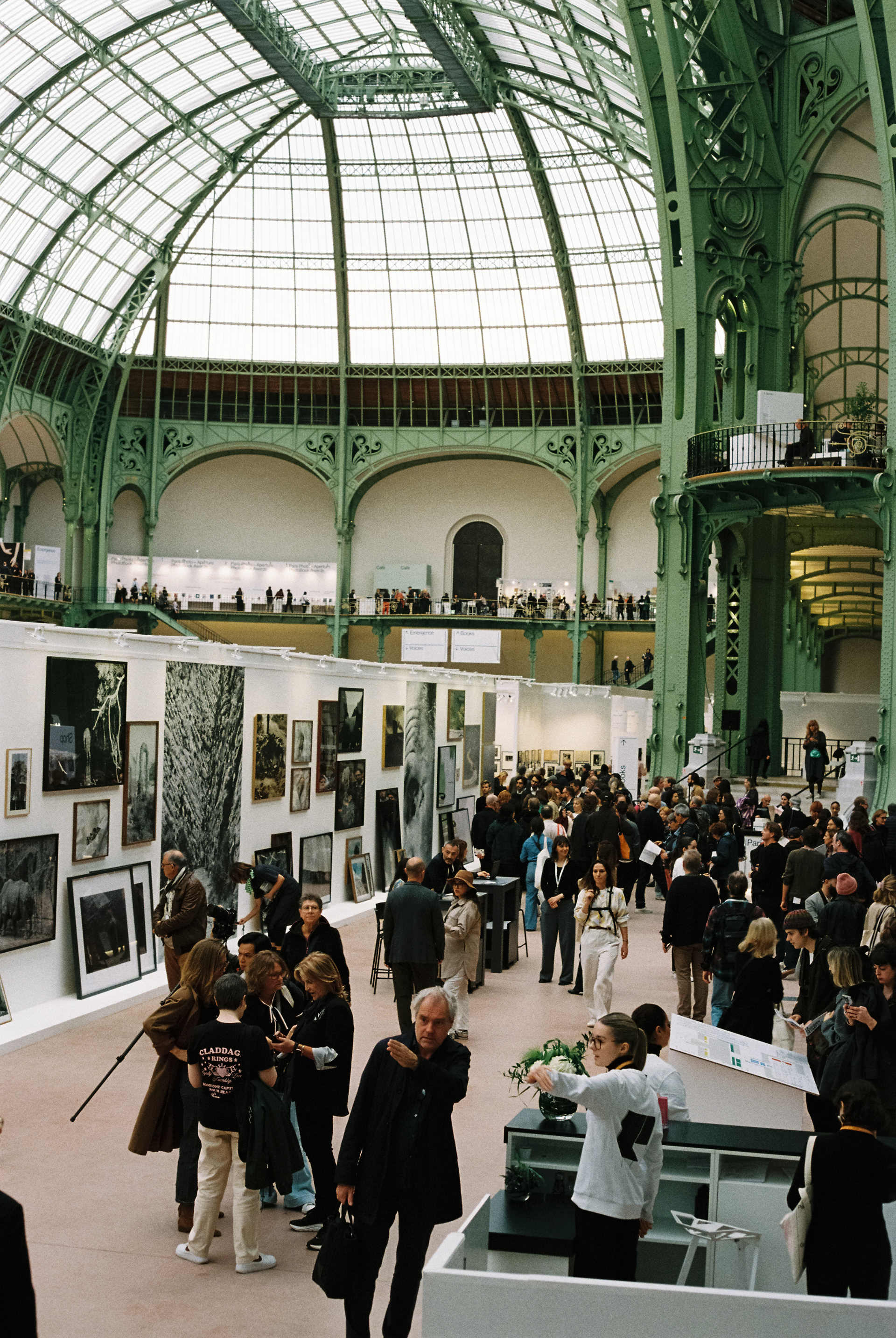 Paris Photo 2025. 35mm, Canon FT QL.