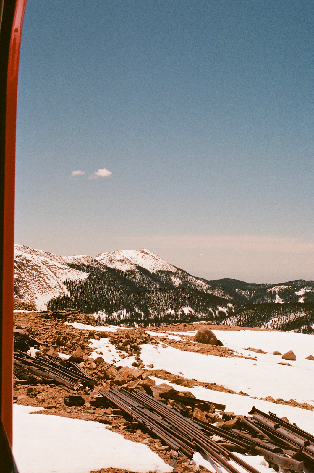 Cog Route. 35mm, Canon FT QL.