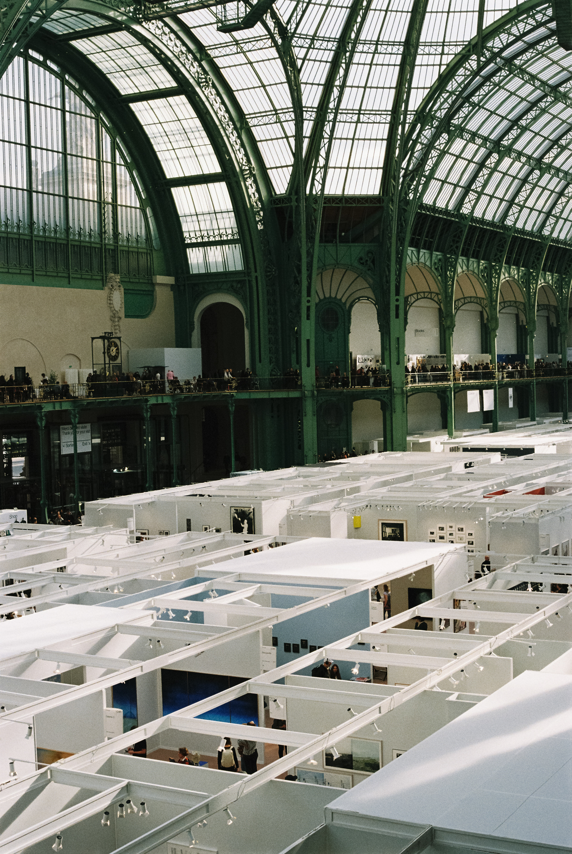Paris Photo 2025. 35mm, Canon FT QL.